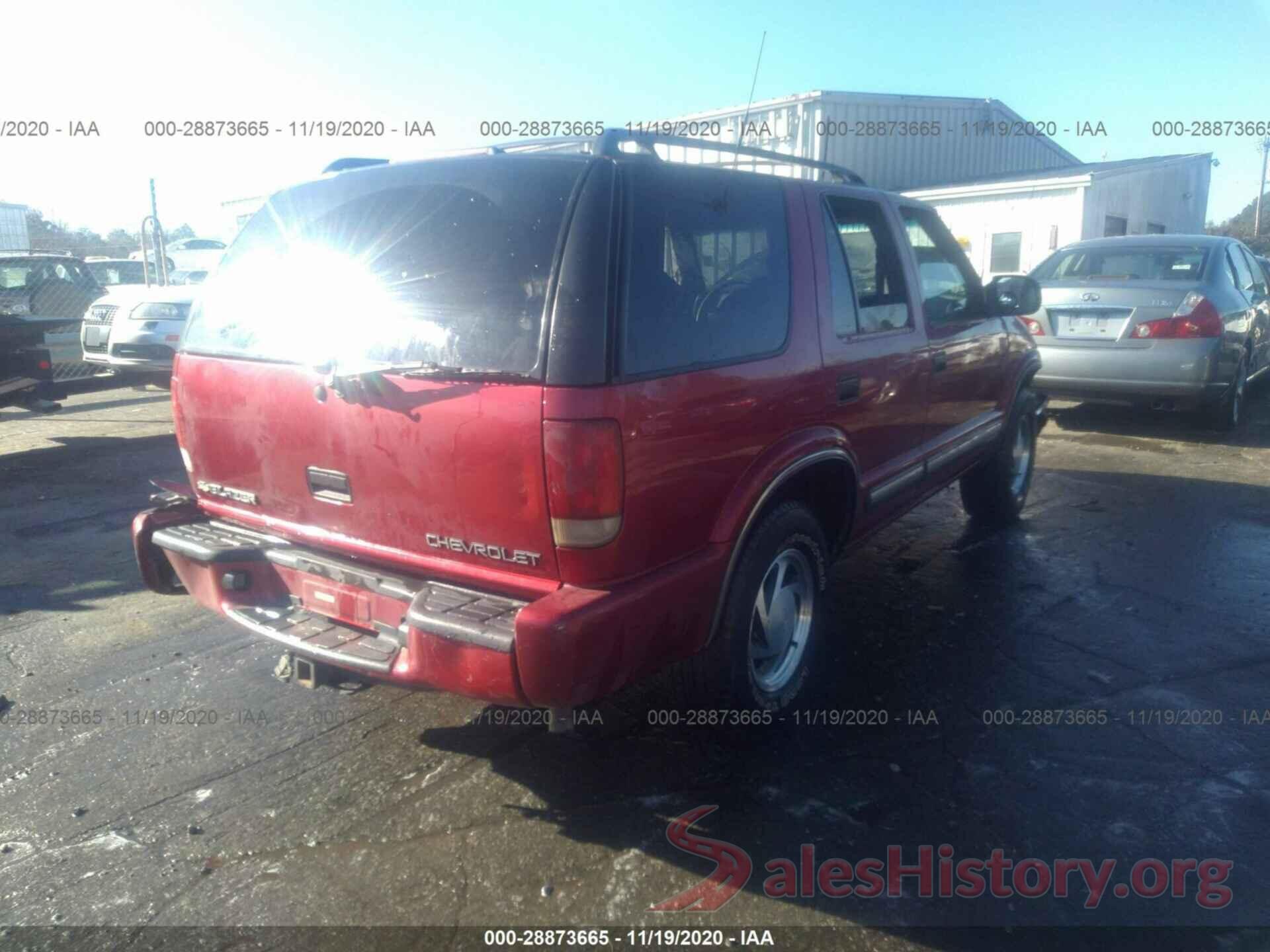 1GNDT13WXY2400976 2000 CHEVROLET BLAZER