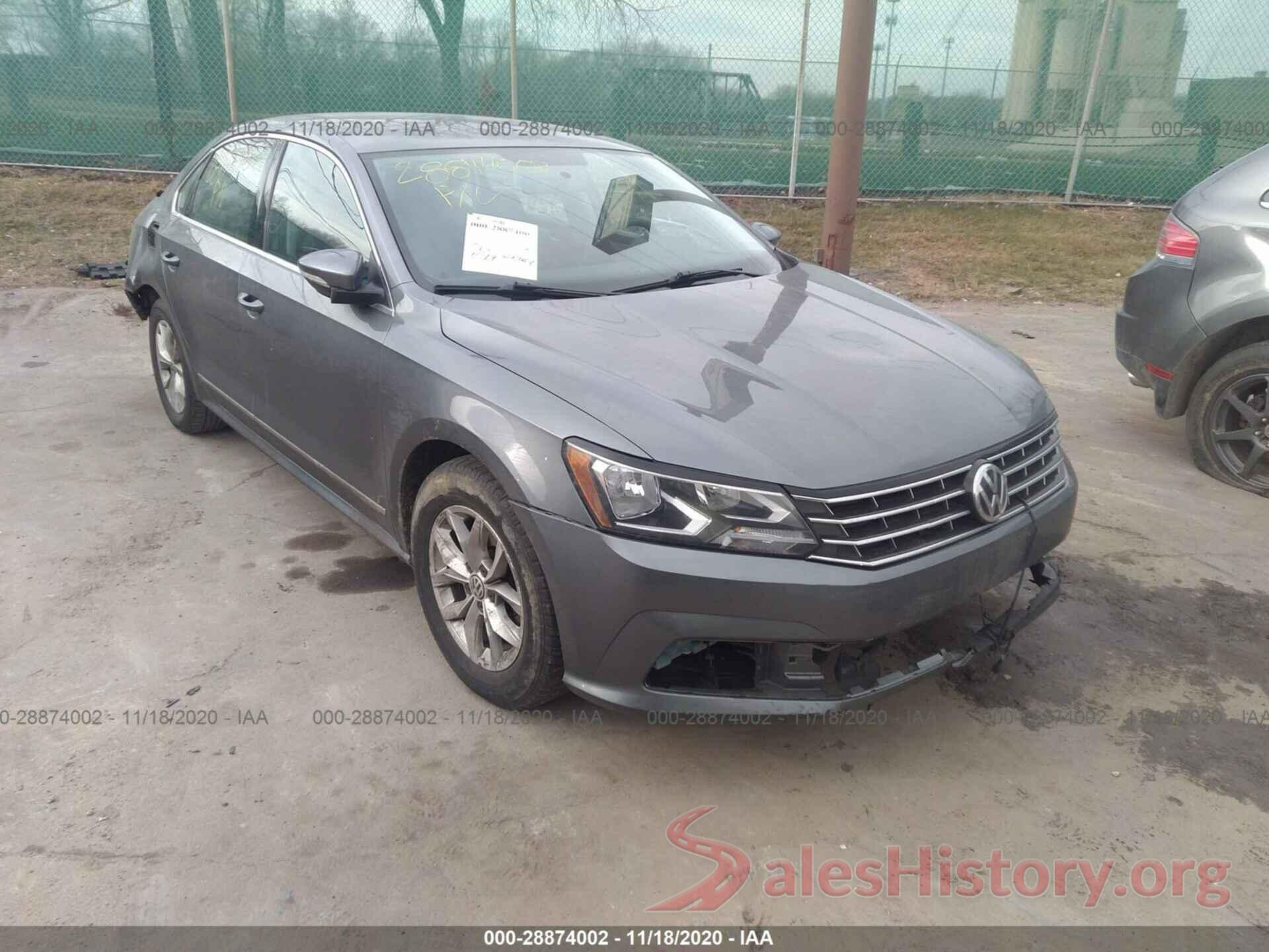 1VWAT7A38HC082693 2017 VOLKSWAGEN PASSAT