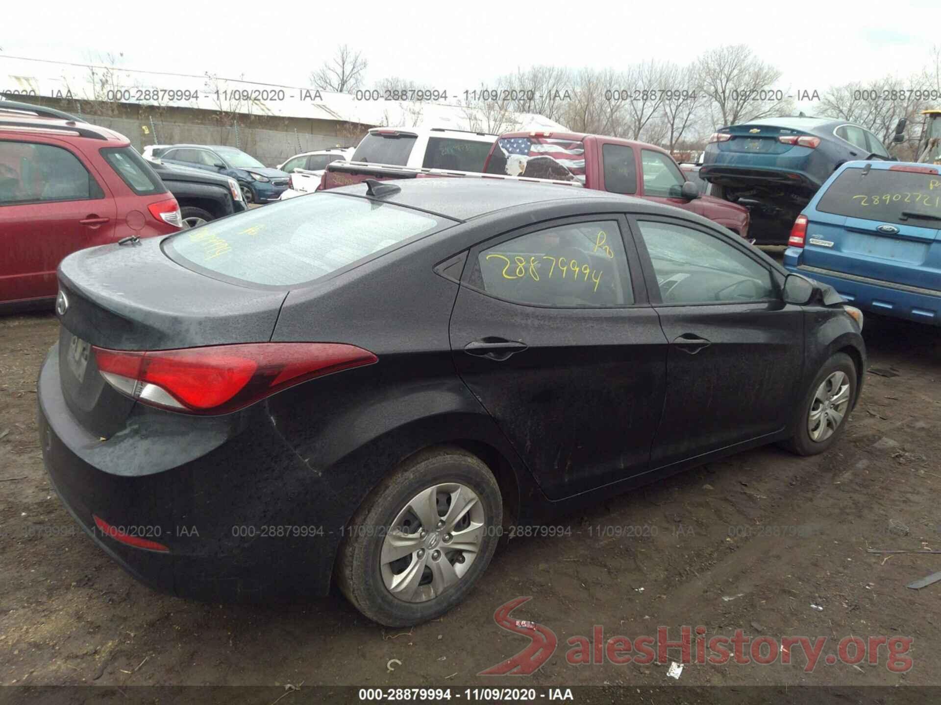 5NPDH4AE1GH709352 2016 HYUNDAI ELANTRA