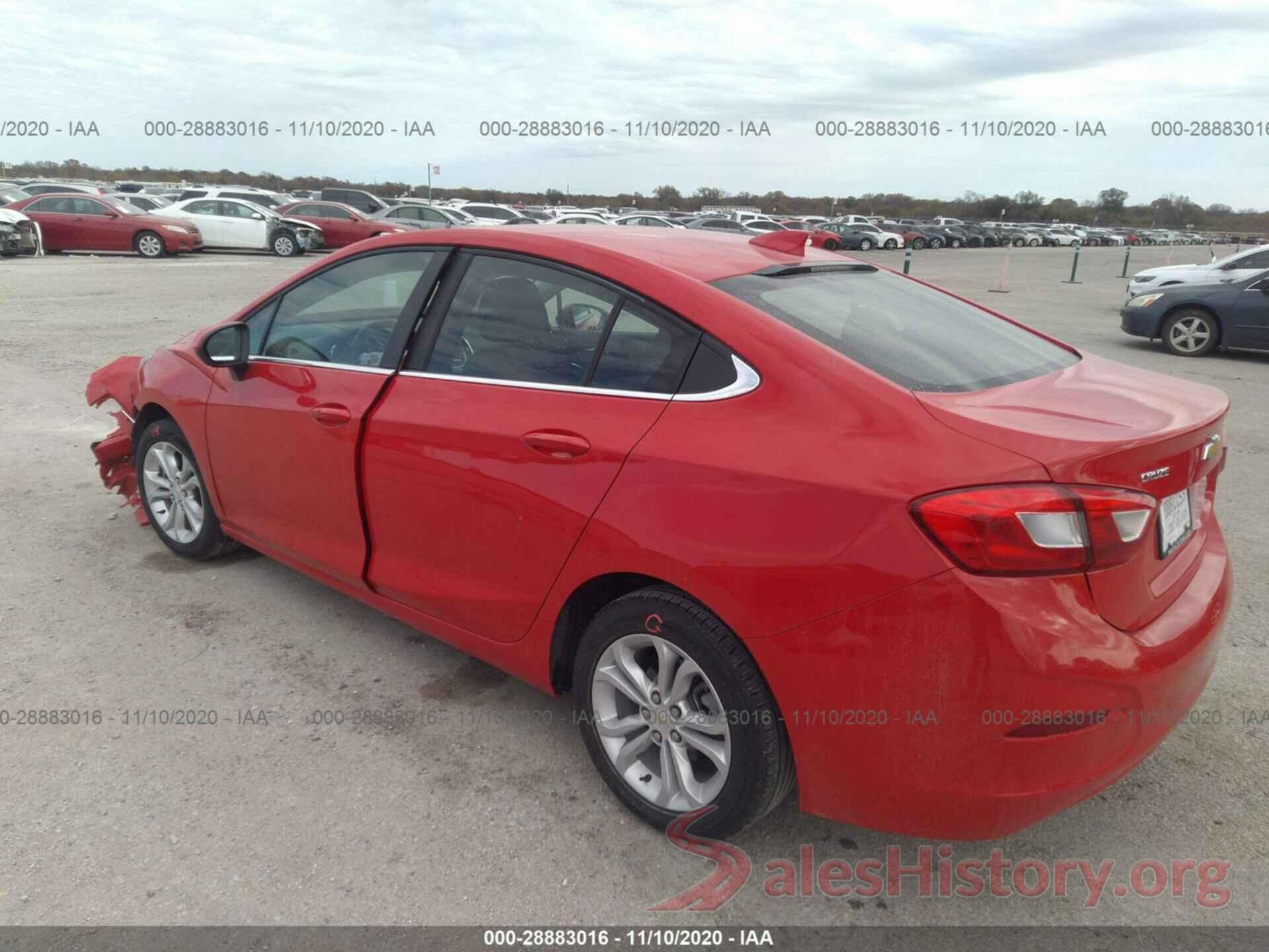 1G1BE5SM9K7110930 2019 CHEVROLET CRUZE