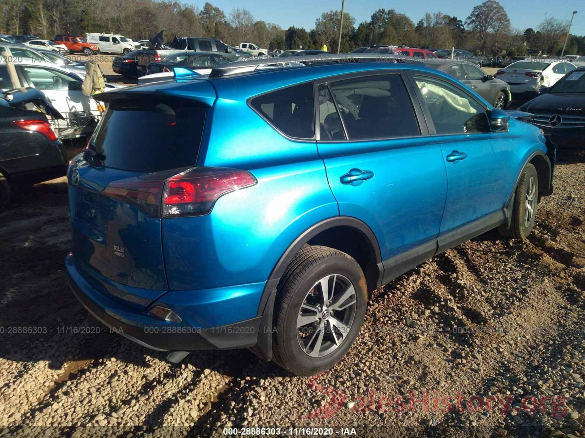 JTMRFREV3HJ145103 2017 TOYOTA RAV4