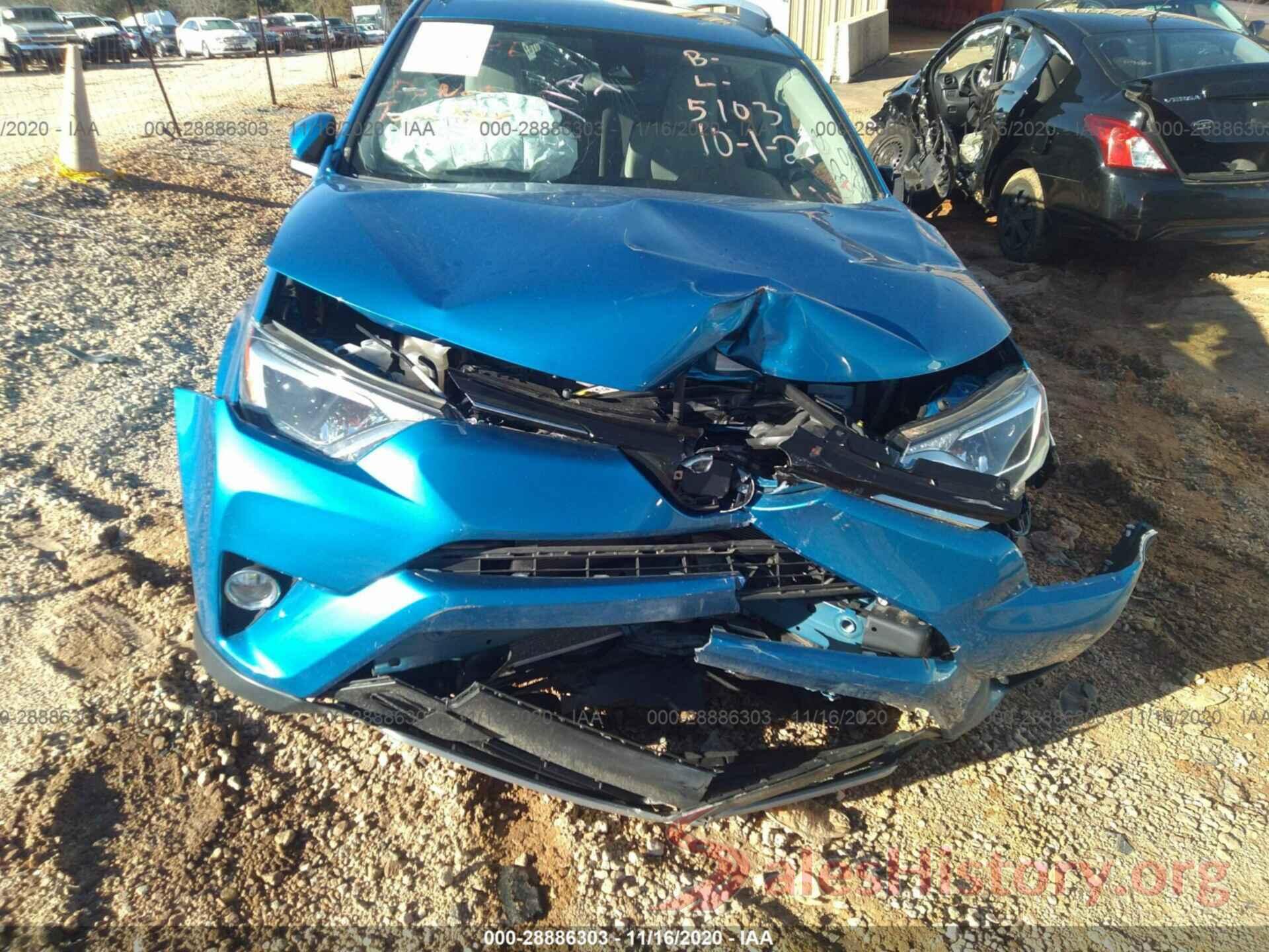 JTMRFREV3HJ145103 2017 TOYOTA RAV4