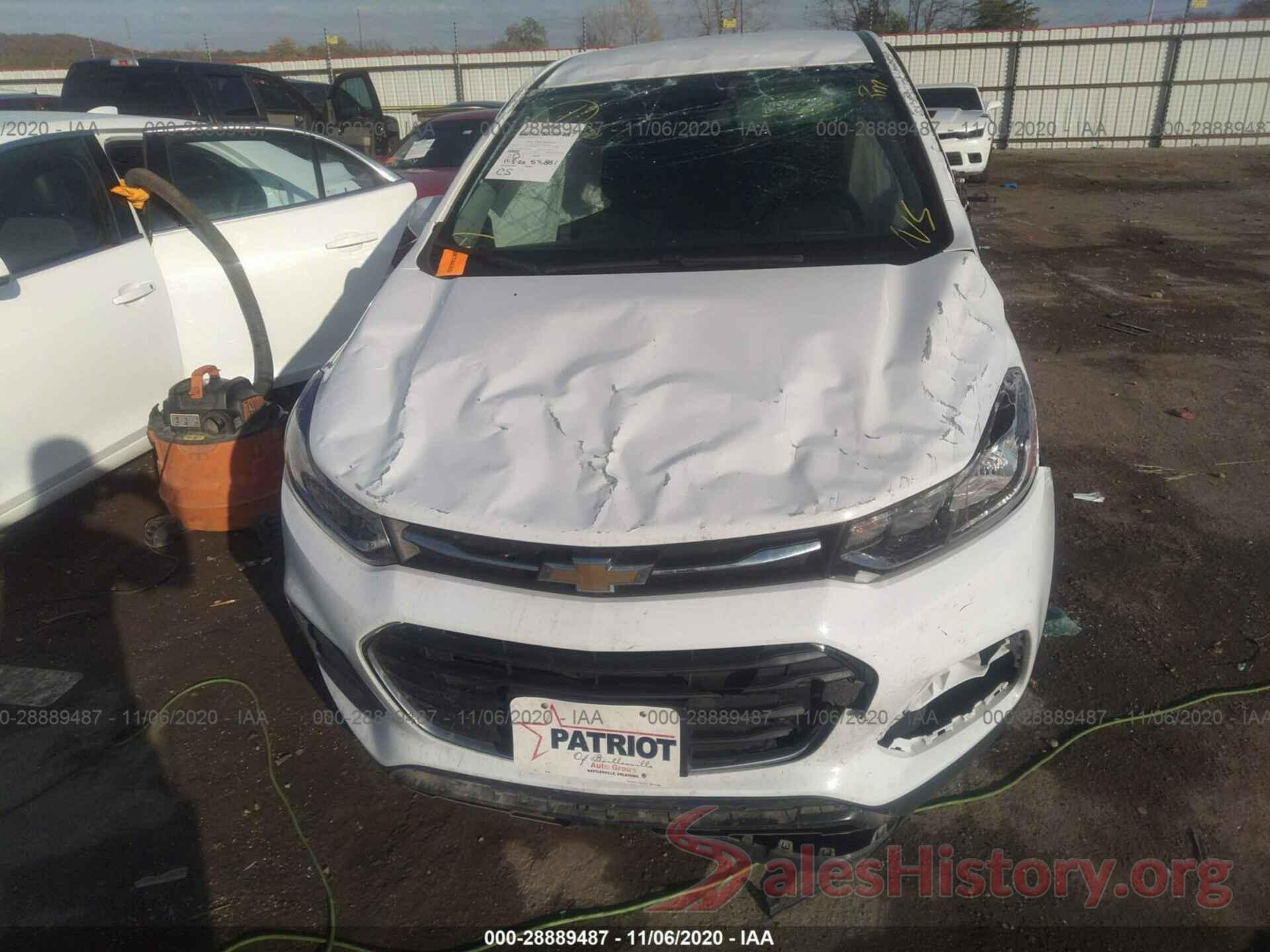 KL7CJNSB7JB596085 2018 CHEVROLET TRAX