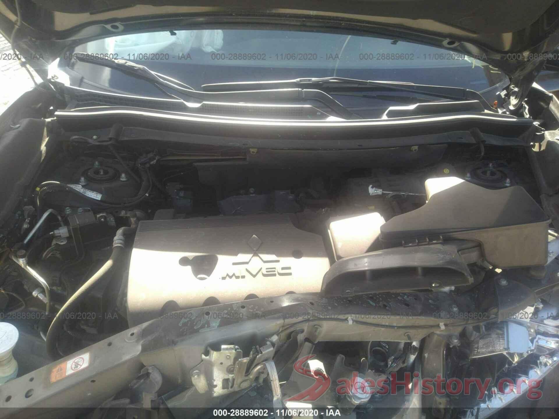 JA4AZ3A36JZ055824 2018 MITSUBISHI OUTLANDER