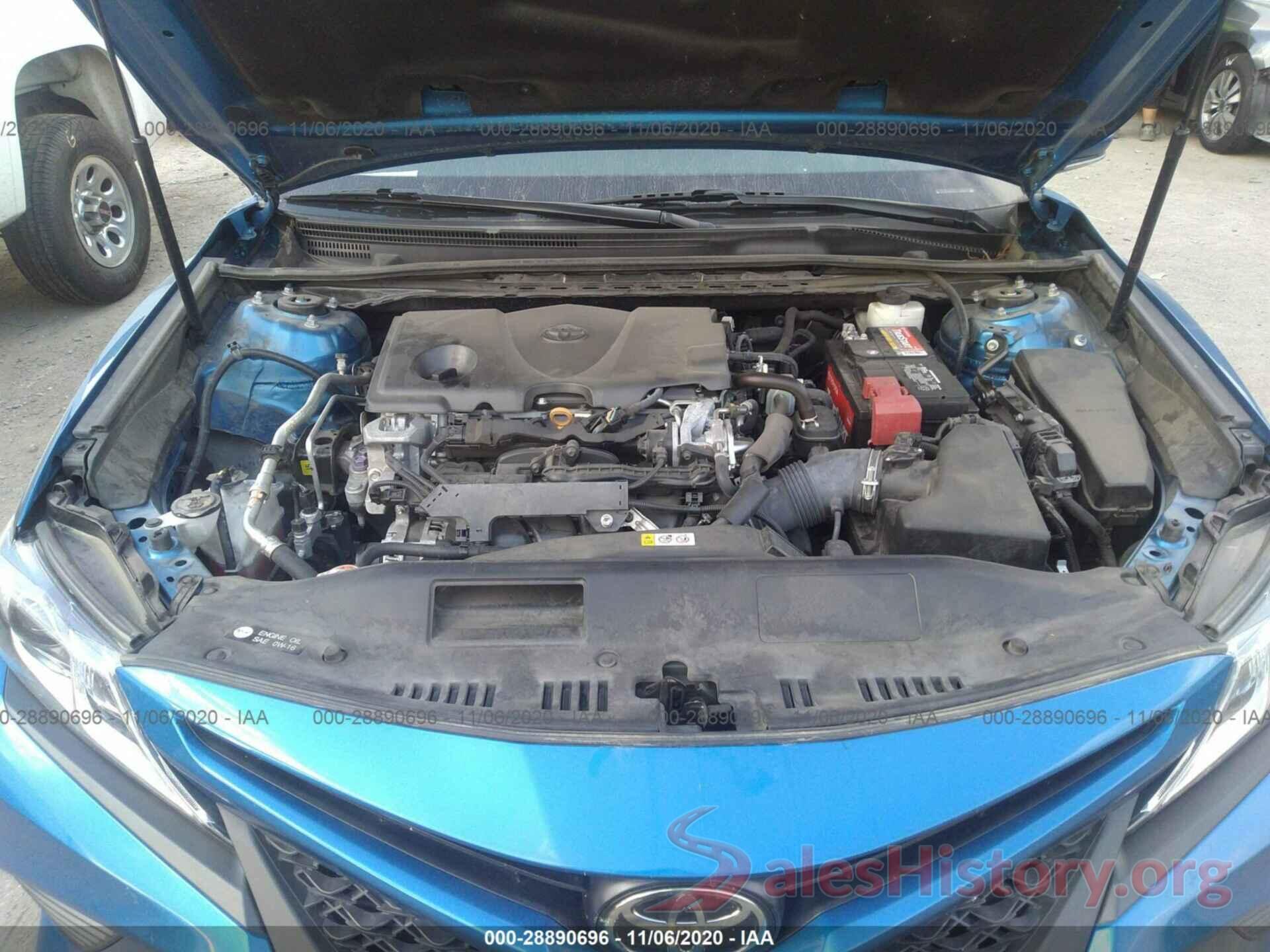 4T1B11HK9JU081622 2018 TOYOTA CAMRY