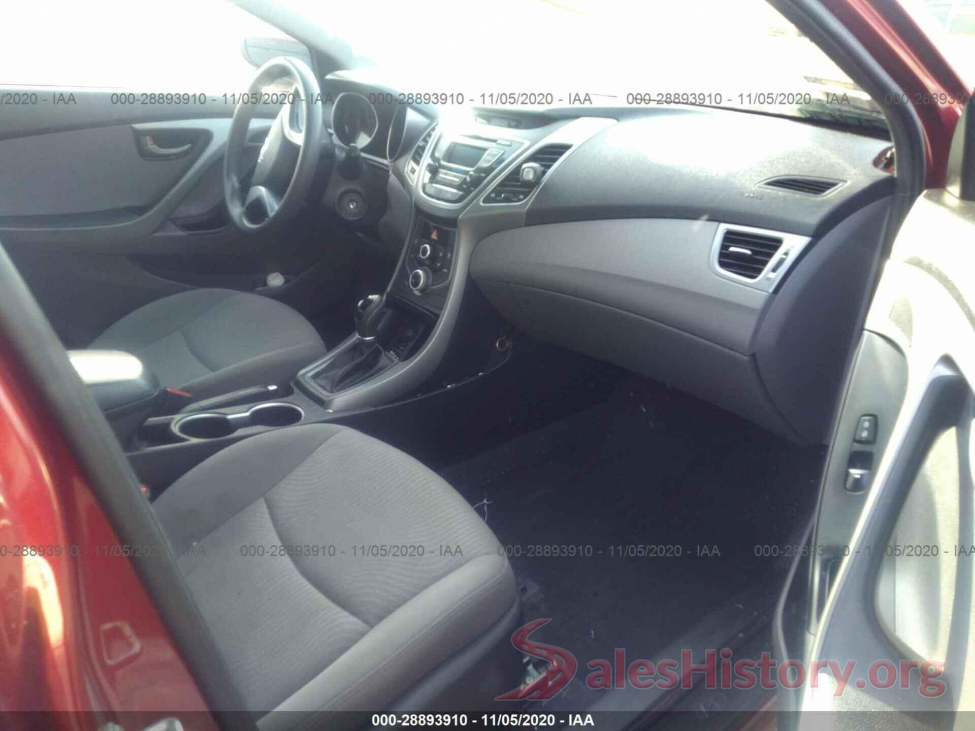 5NPDH4AE4GH734102 2016 HYUNDAI ELANTRA