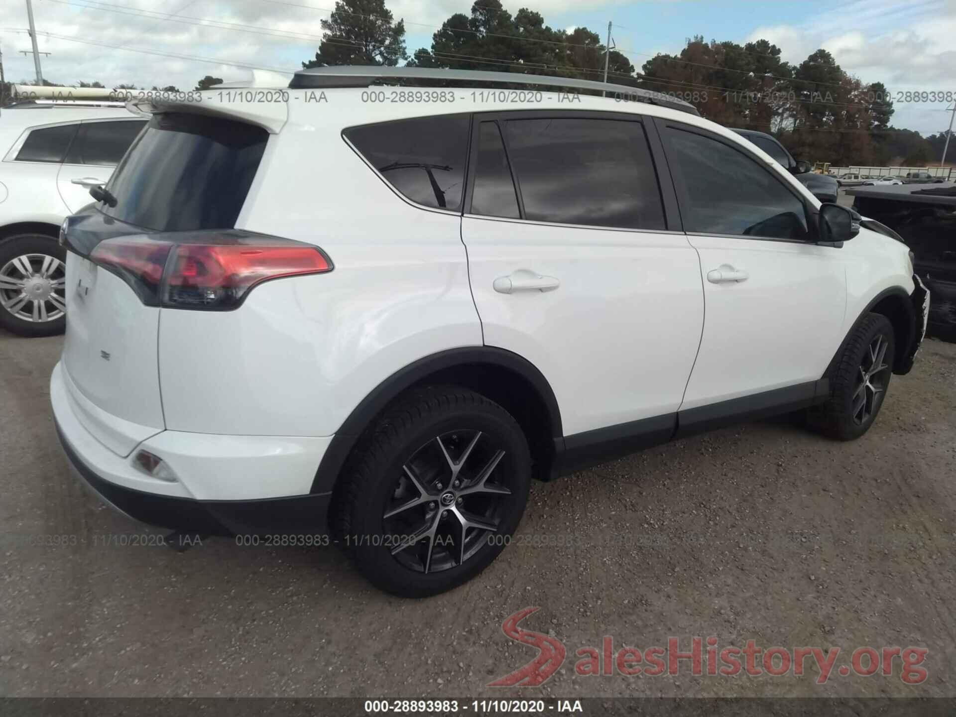 2T3NFREV1JW451867 2018 TOYOTA RAV4