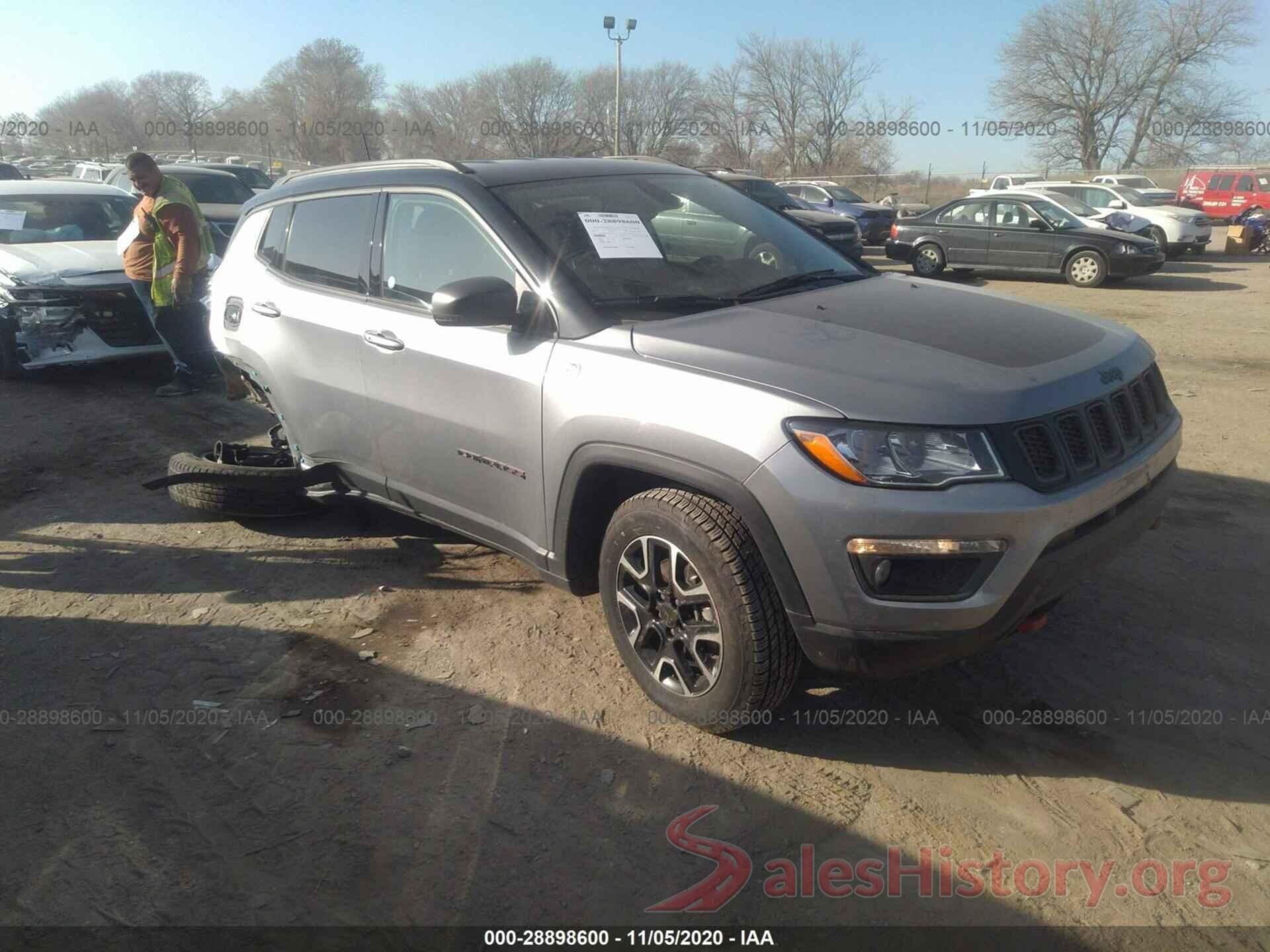 3C4NJDDB0LT208148 2020 JEEP COMPASS