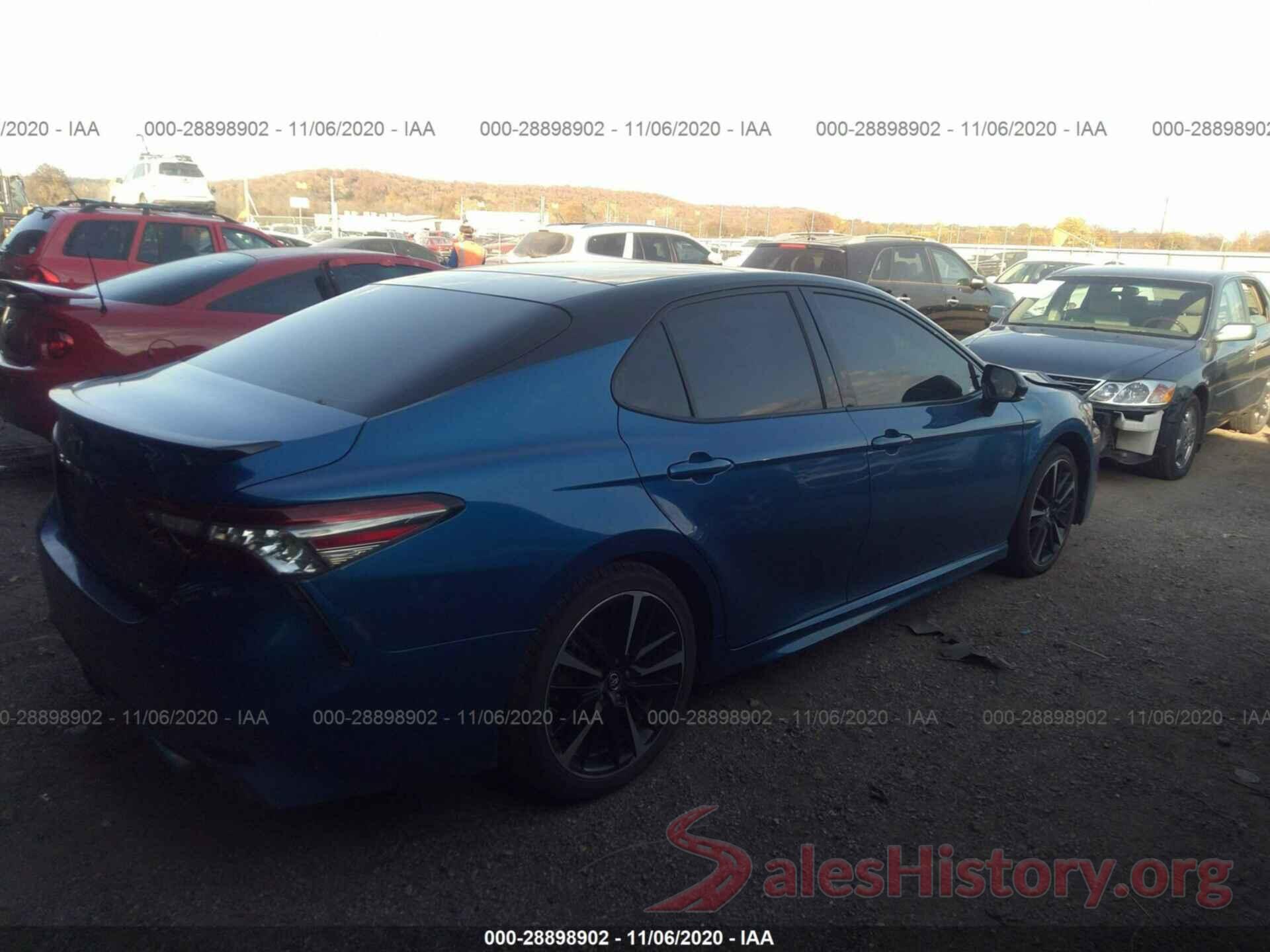 4T1B61HK8JU130486 2018 TOYOTA CAMRY