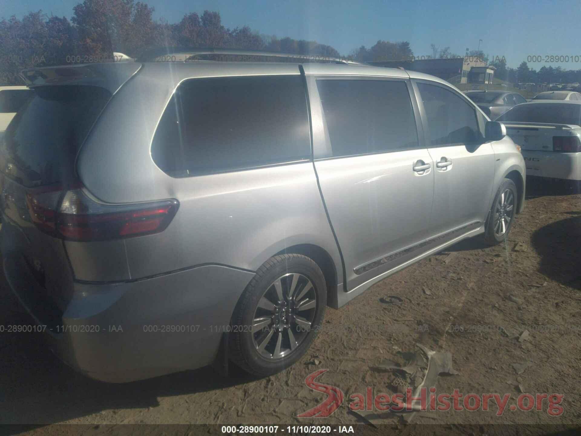 5TDJZ3DC9KS215795 2019 TOYOTA SIENNA