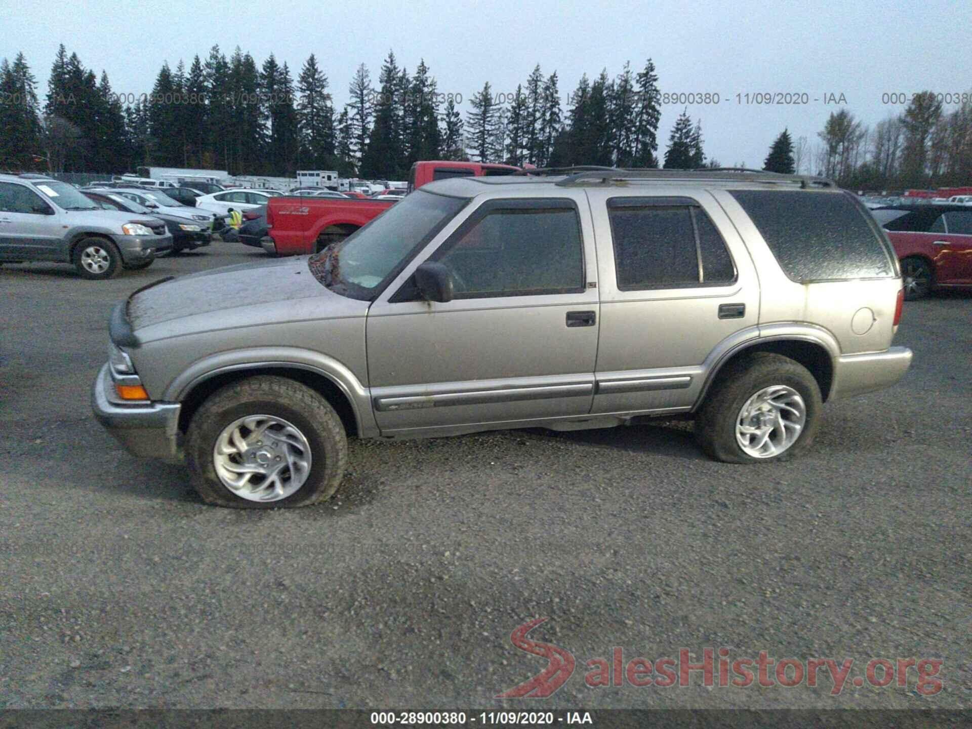 1GNDT13W6Y2273787 2000 CHEVROLET BLAZER