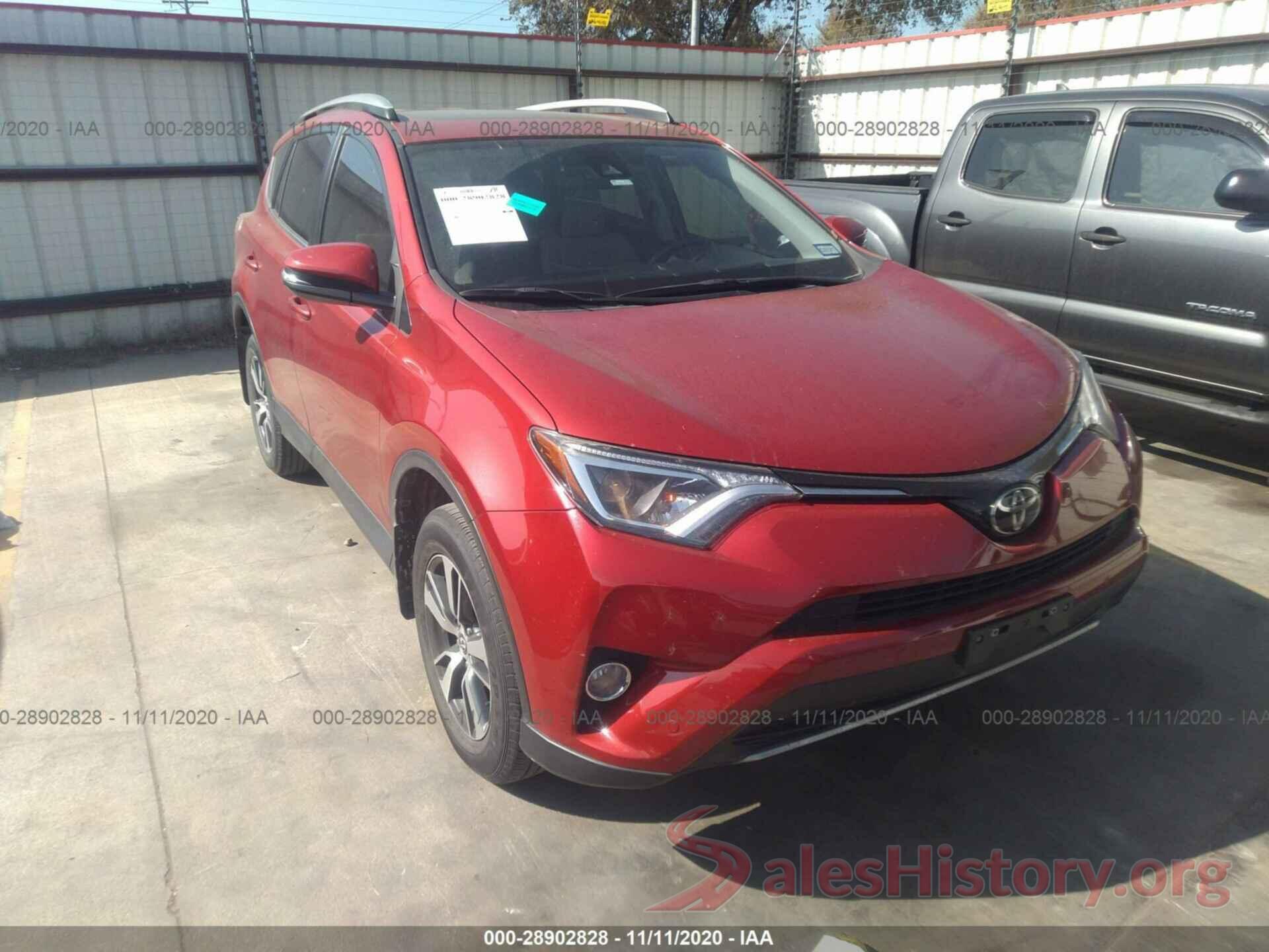 JTMWFREV9HJ110777 2017 TOYOTA RAV4