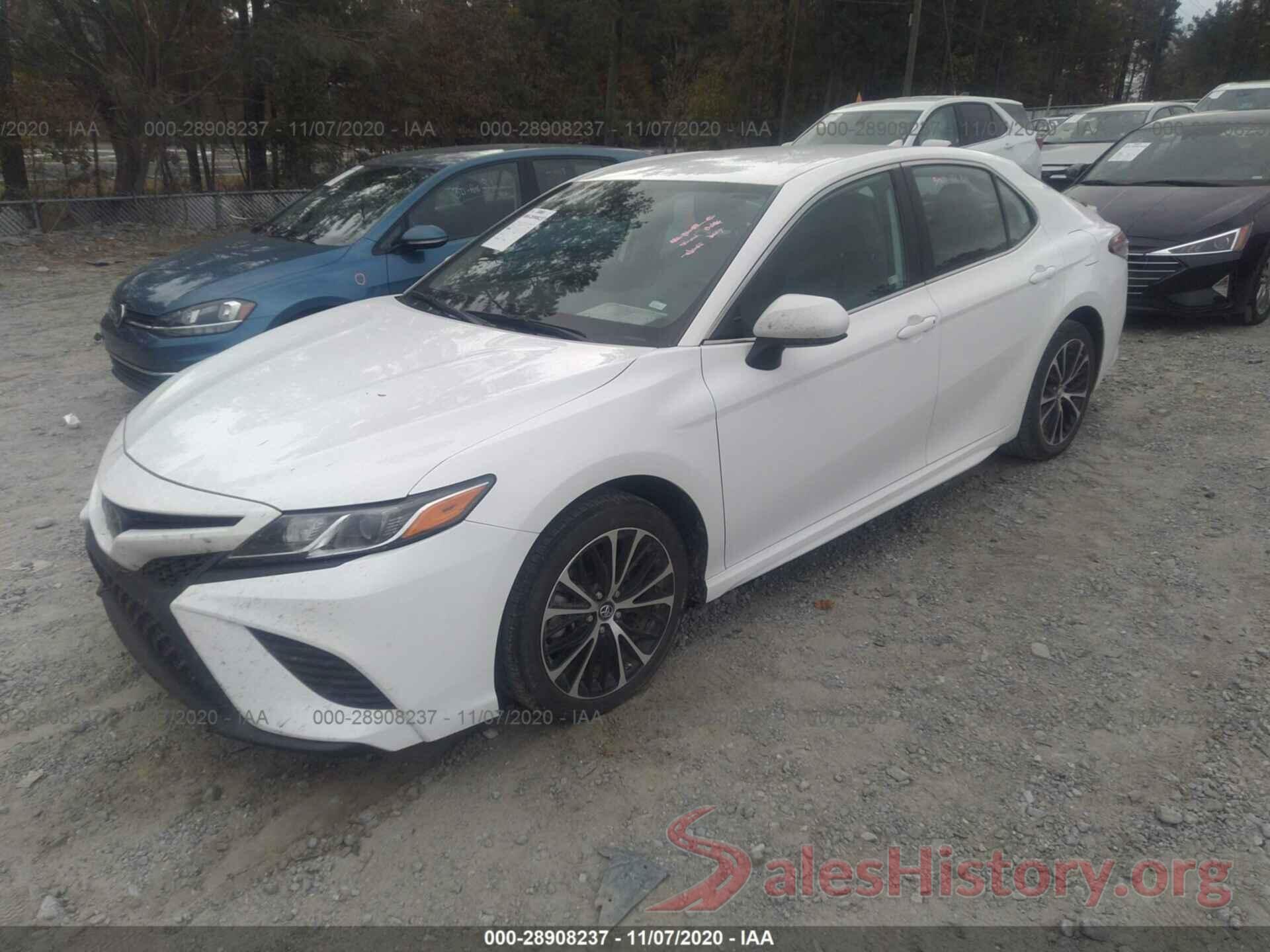 4T1B11HK9KU717165 2019 TOYOTA CAMRY