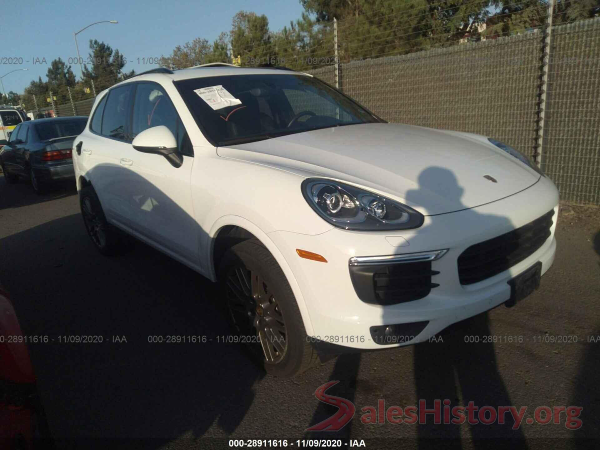 WP1AA2A20HKA84266 2017 PORSCHE CAYENNE