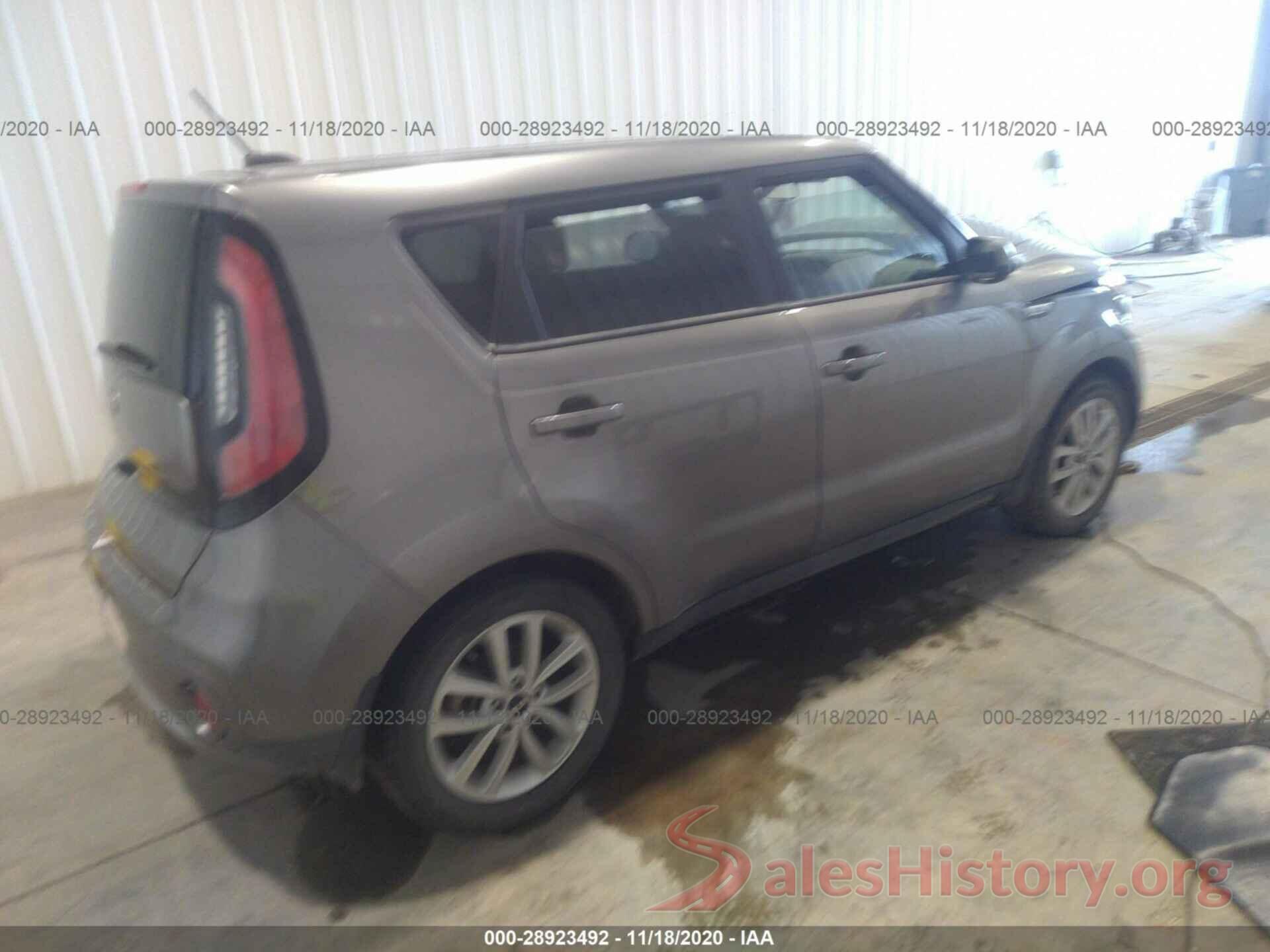 KNDJP3A52K7640717 2019 KIA SOUL