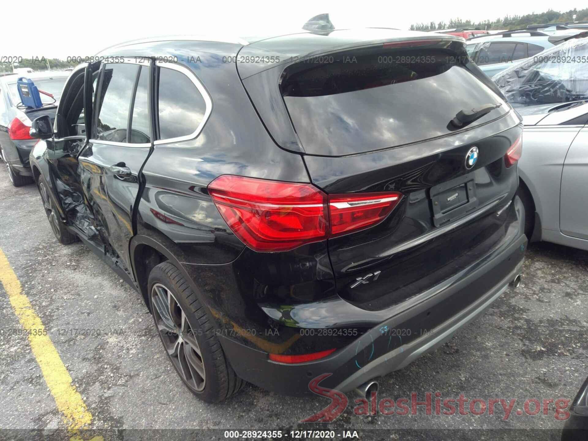 WBXHU7C52K5L11834 2019 BMW X1