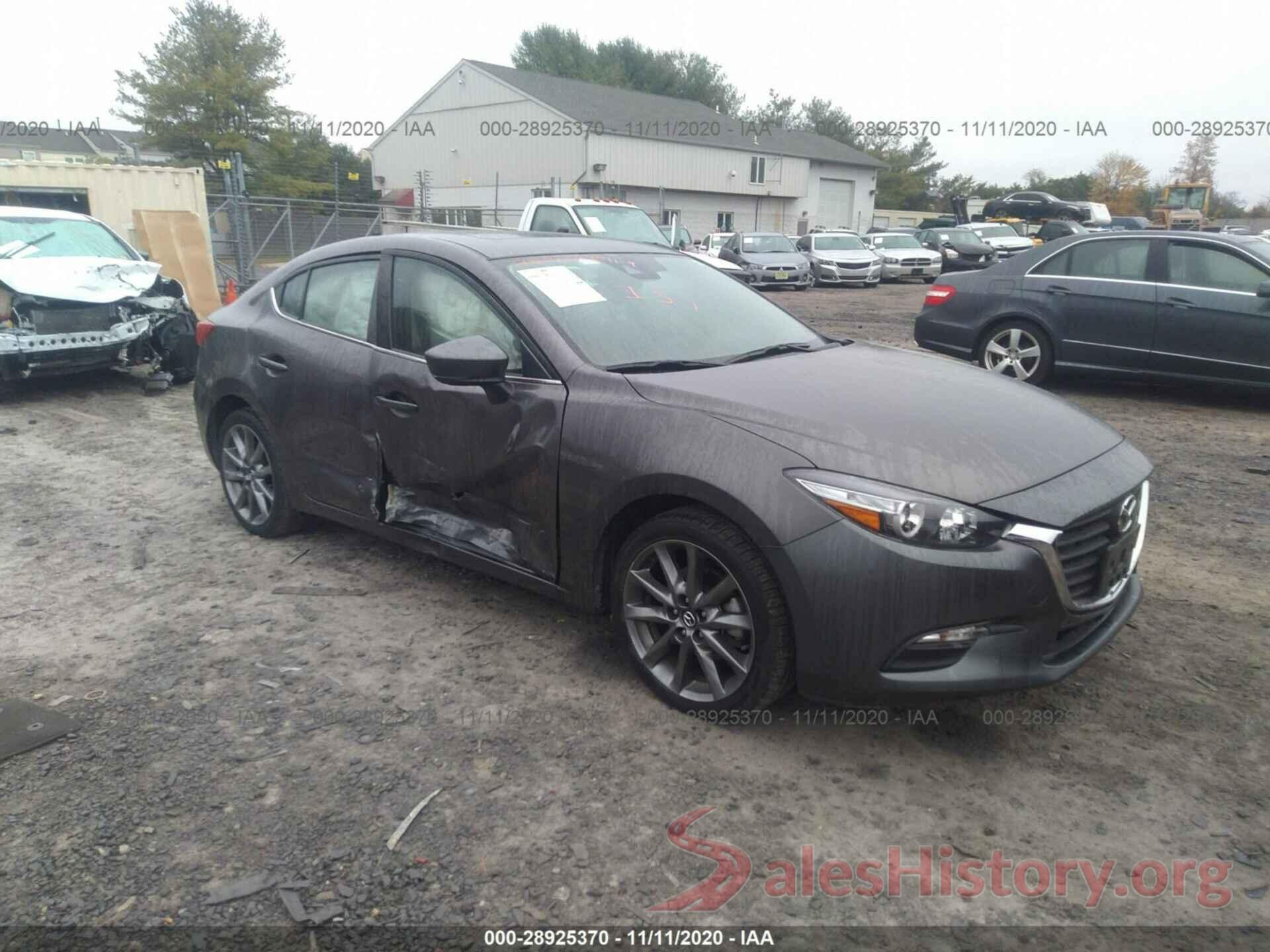 3MZBN1V3XJM227808 2018 MAZDA MAZDA3 4-DOOR