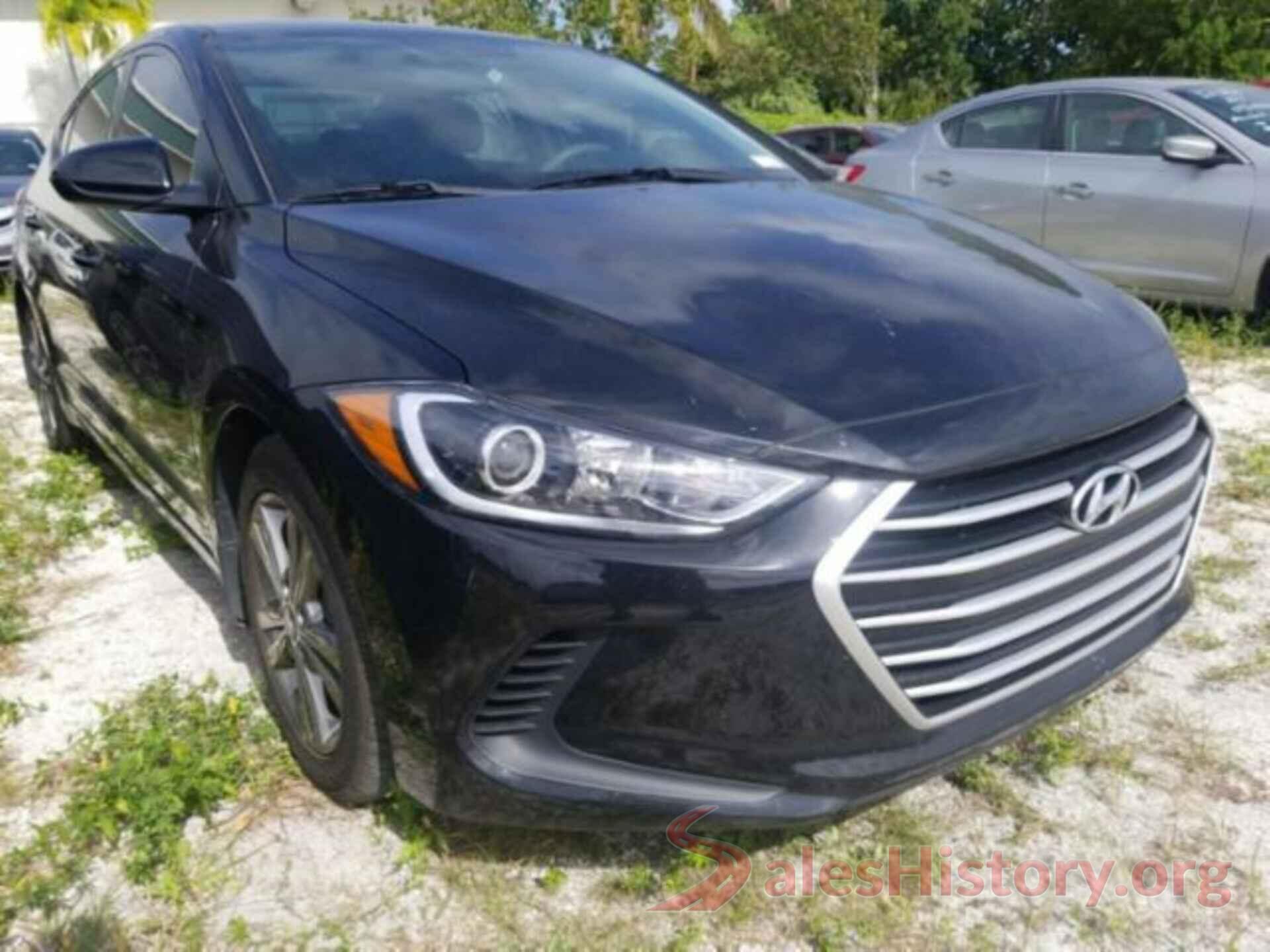 5NPD84LF2JH256839 2018 HYUNDAI ELANTRA