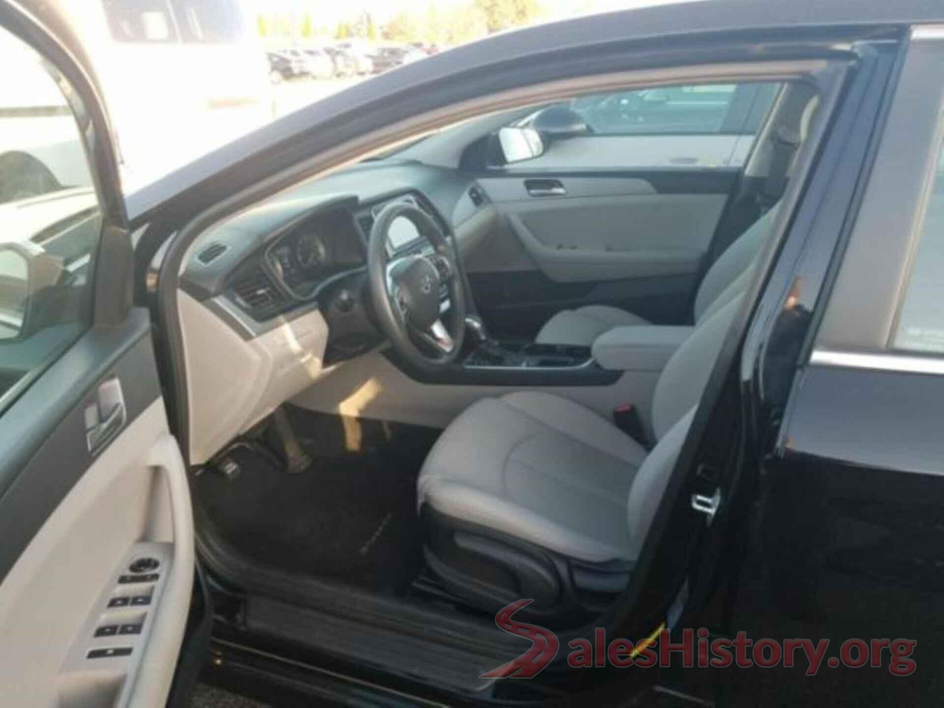 5NPE24AF0JH629207 2018 HYUNDAI SONATA