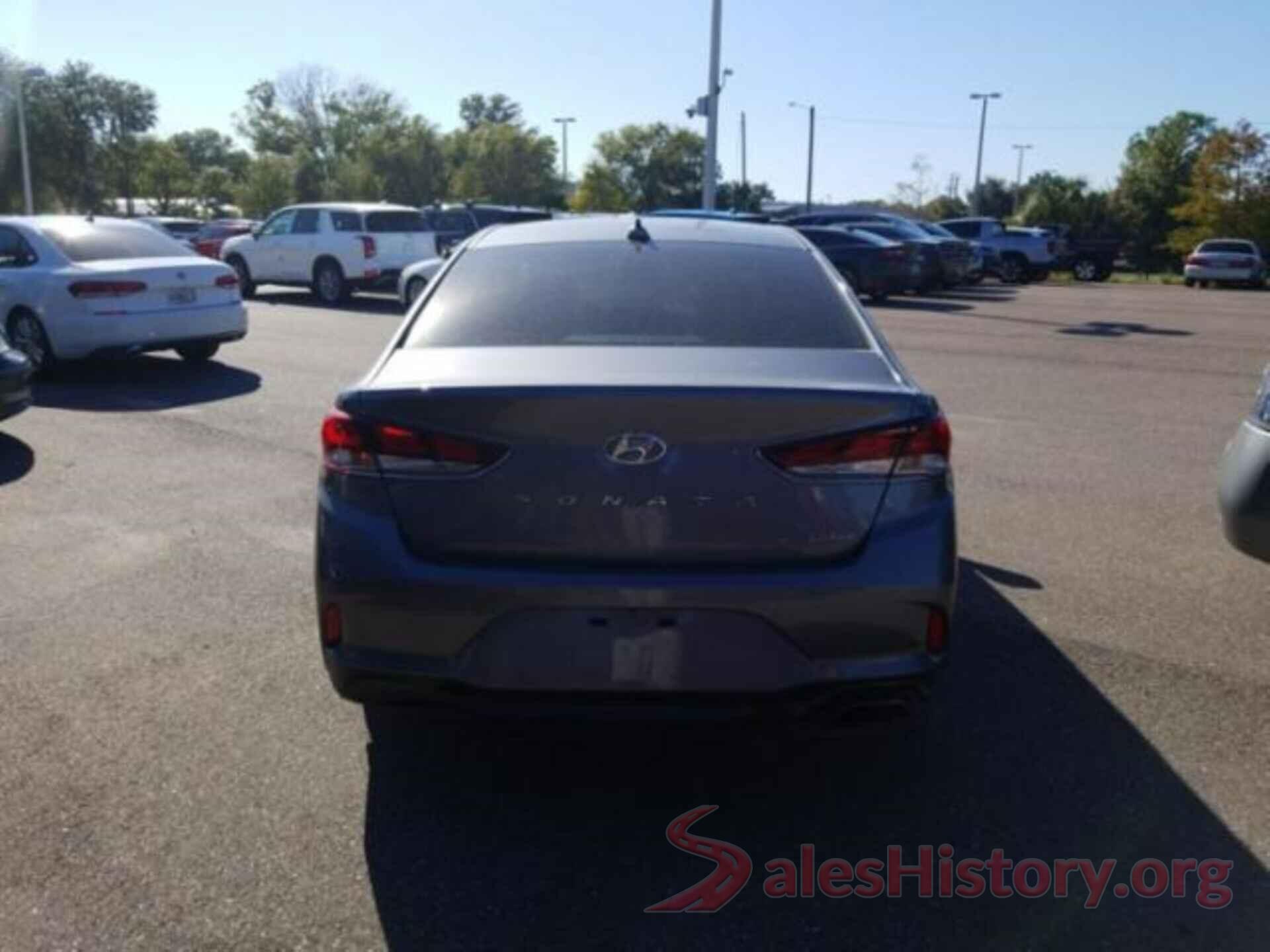 5NPE34AF7JH675615 2018 HYUNDAI SONATA