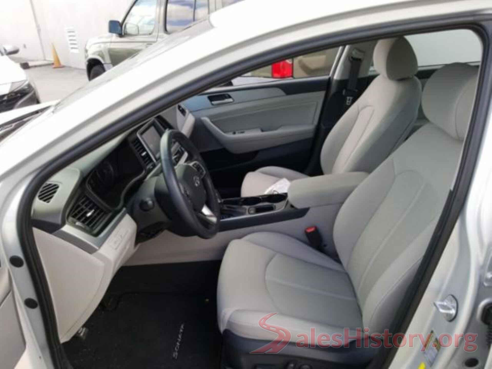 5NPE34AF9KH782747 2019 HYUNDAI SONATA