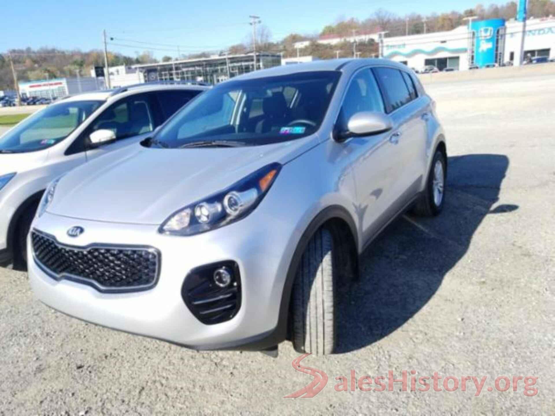 KNDPMCAC9J7398041 2018 KIA SPORTAGE