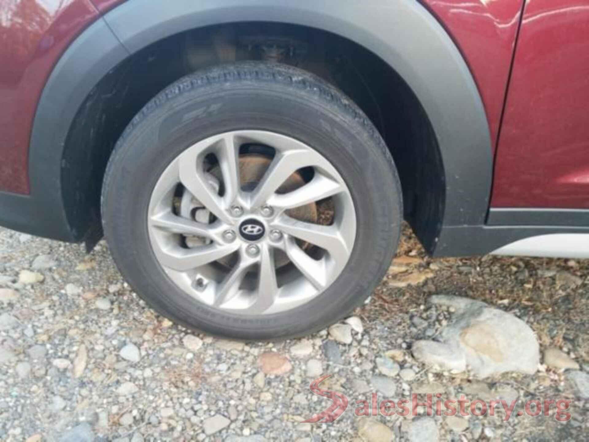 KM8J3CA4XHU429967 2017 HYUNDAI TUCSON