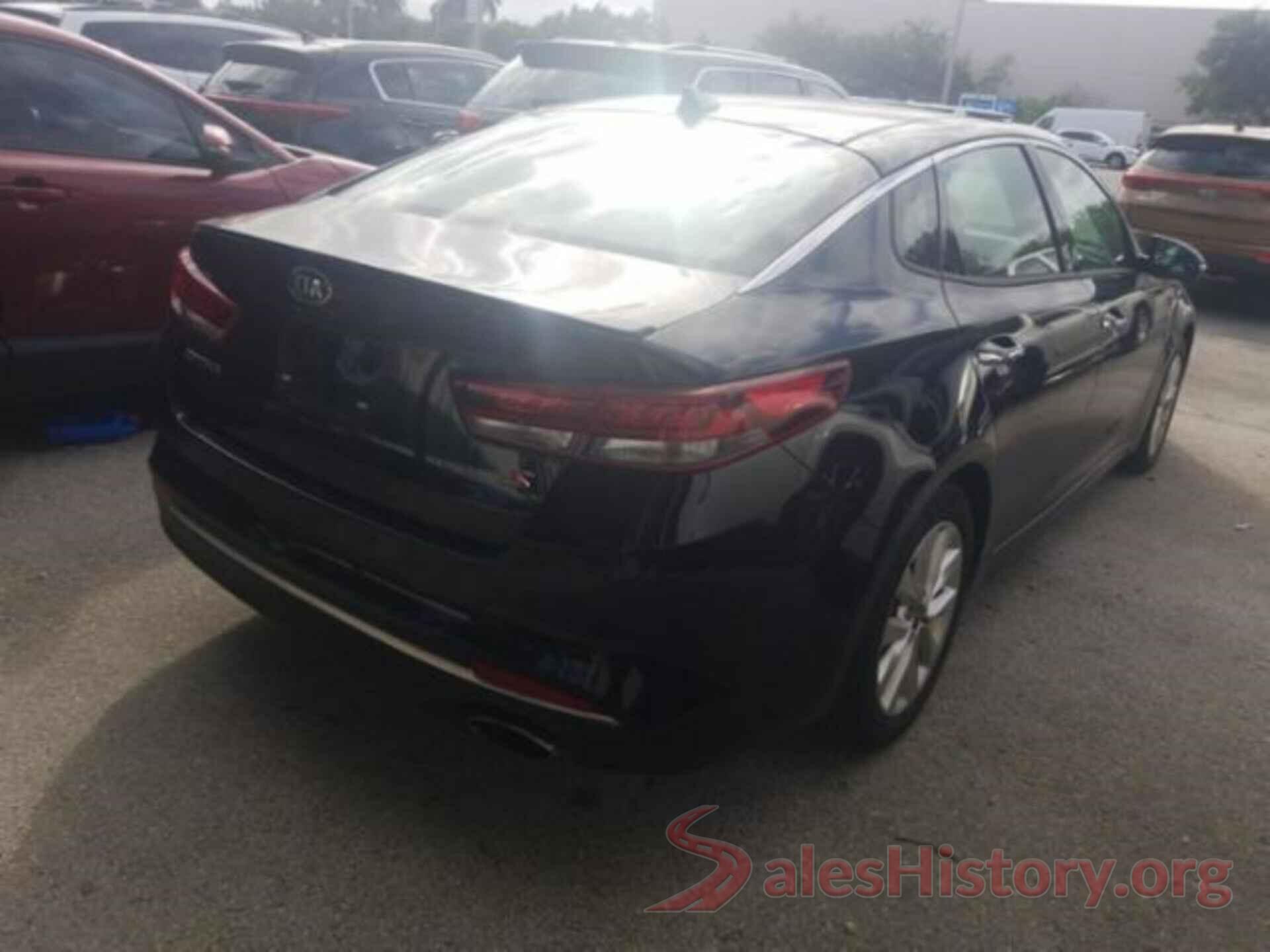 5XXGT4L34JG241661 2018 KIA OPTIMA