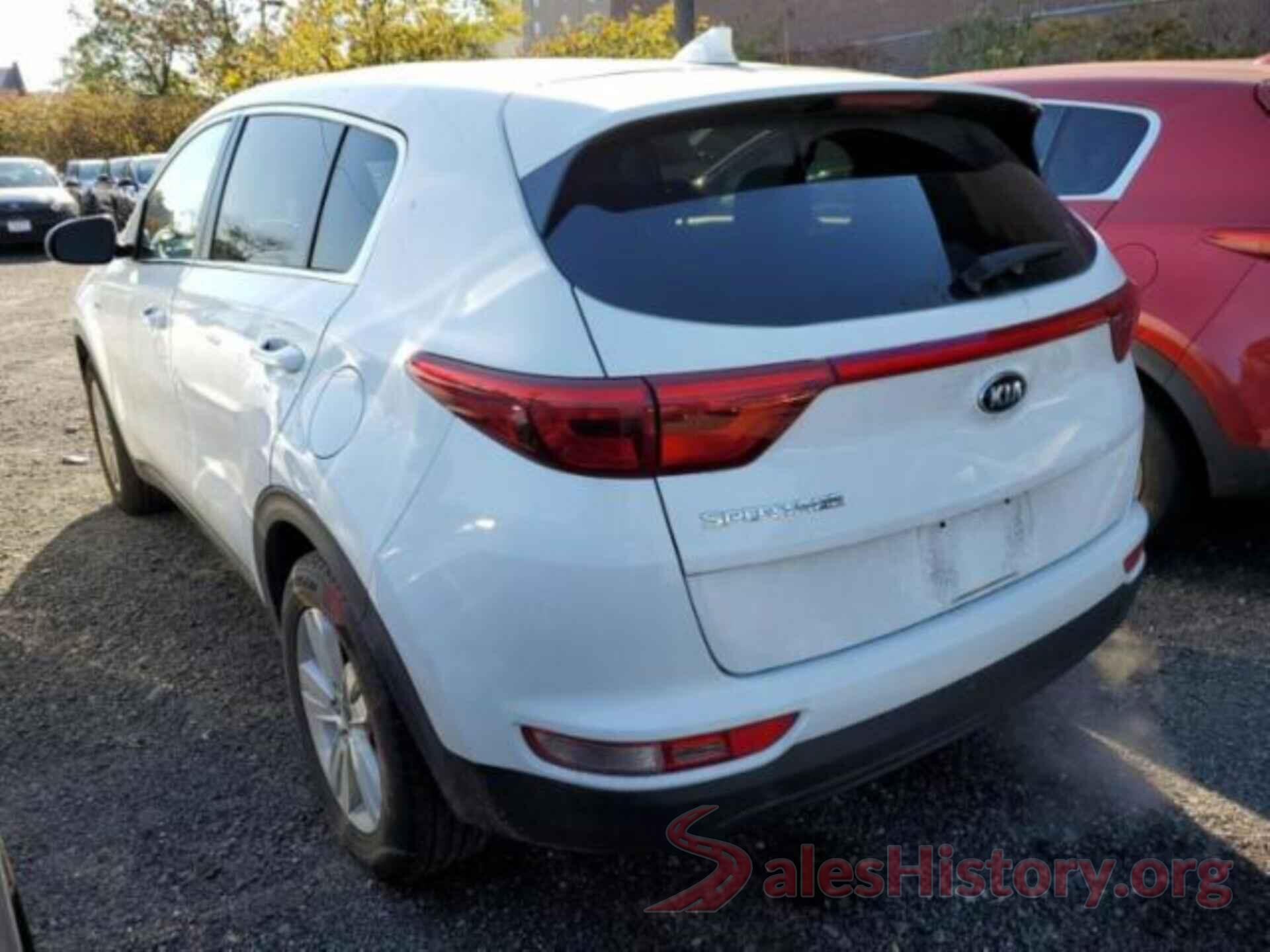 KNDPMCAC1J7398499 2018 KIA SPORTAGE