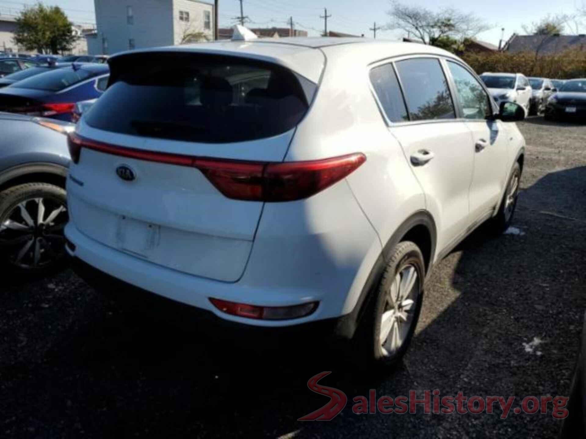 KNDPMCAC1J7398499 2018 KIA SPORTAGE