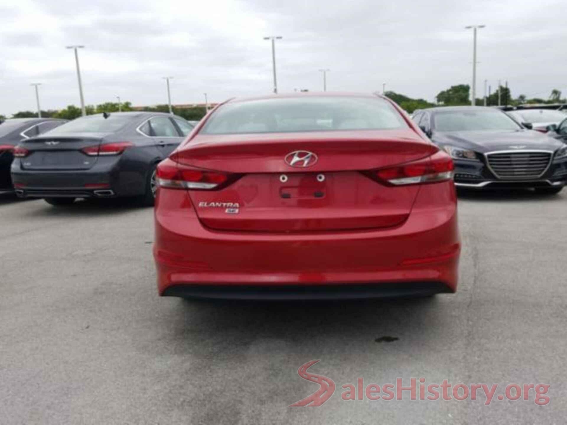 5NPD74LF0JH226676 2018 HYUNDAI ELANTRA