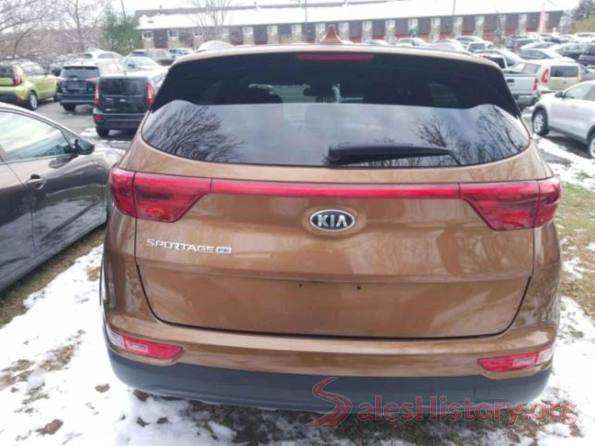 KNDPMCAC3J7373510 2018 KIA SPORTAGE