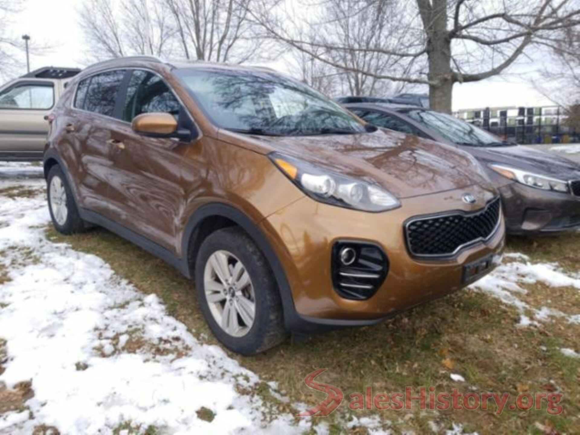 KNDPMCAC3J7373510 2018 KIA SPORTAGE