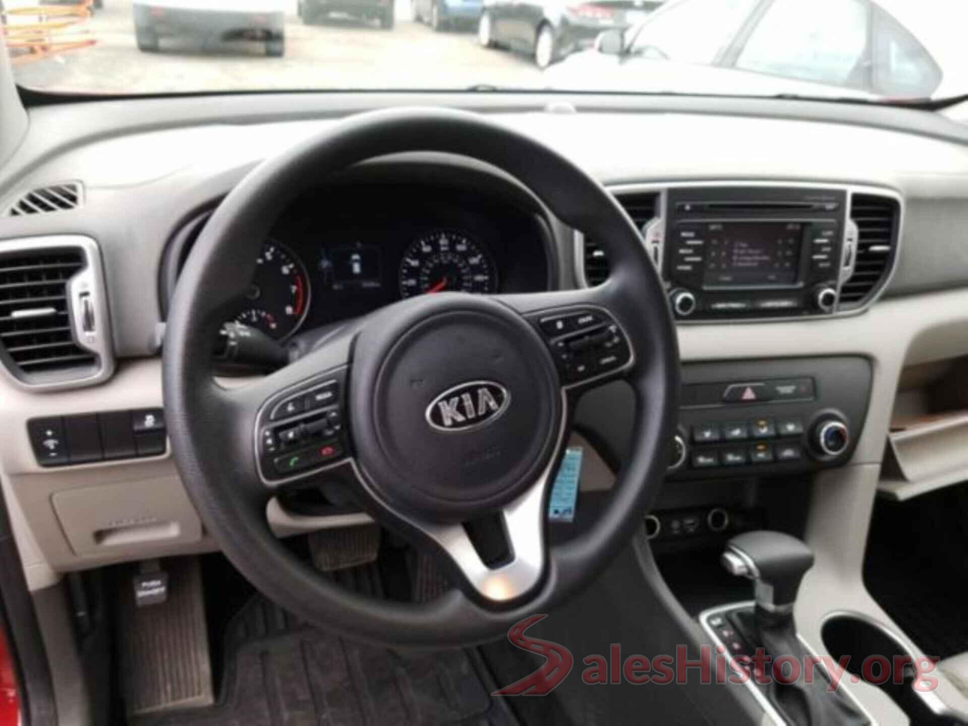 KNDPMCAC9J7386276 2018 KIA SPORTAGE