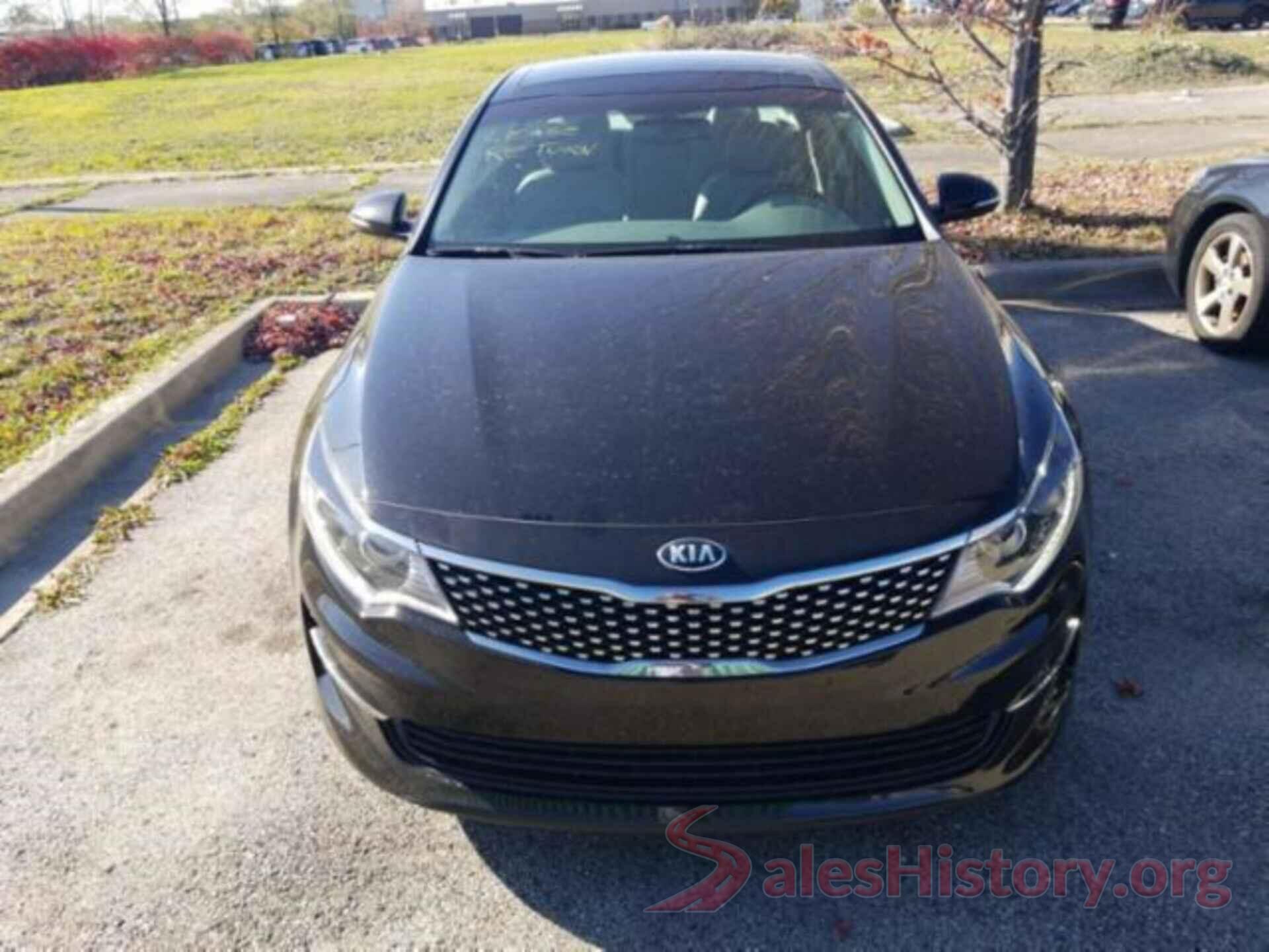 5XXGU4L33HG143650 2017 KIA OPTIMA