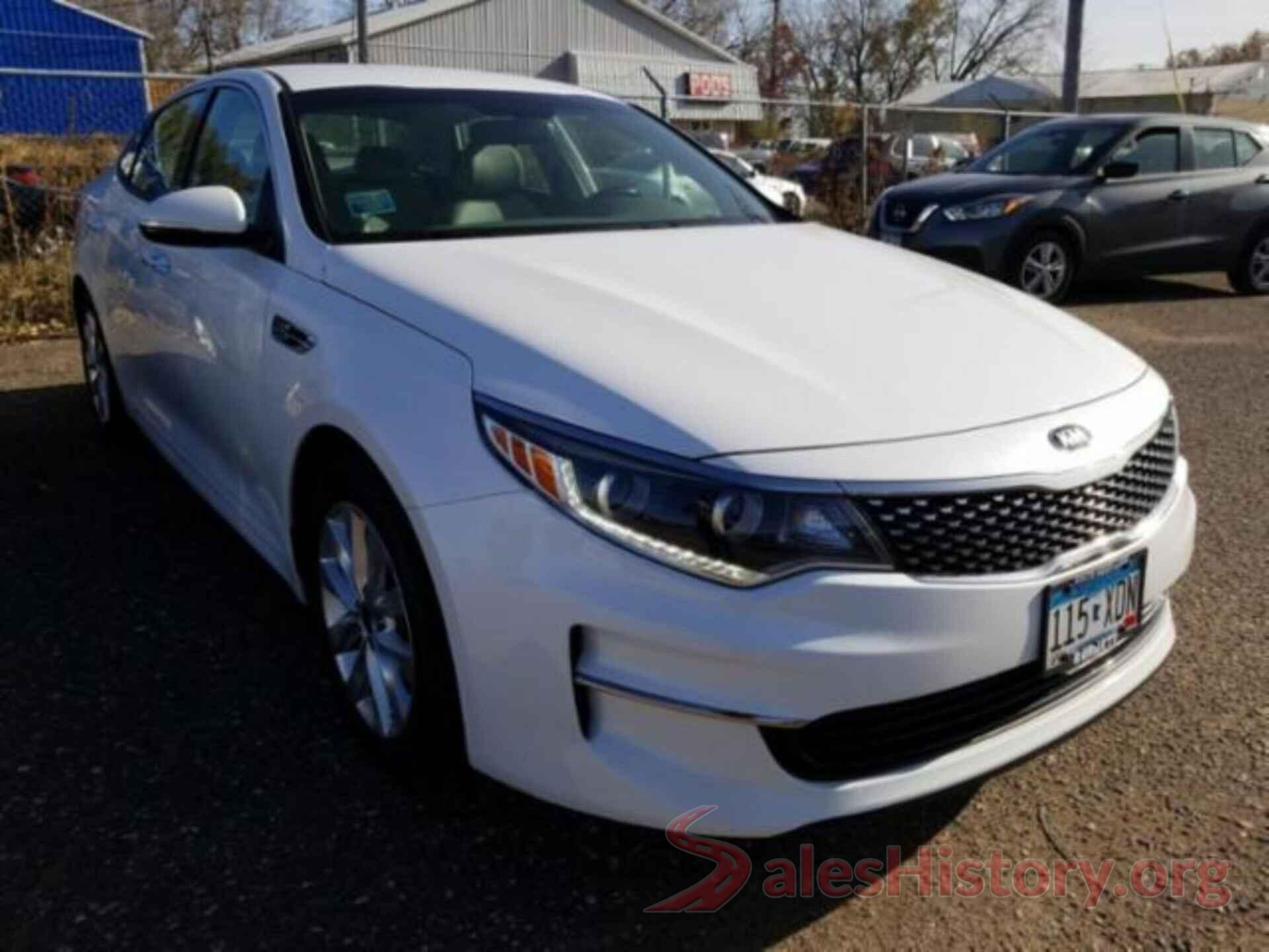 5XXGU4L30HG157795 2017 KIA OPTIMA