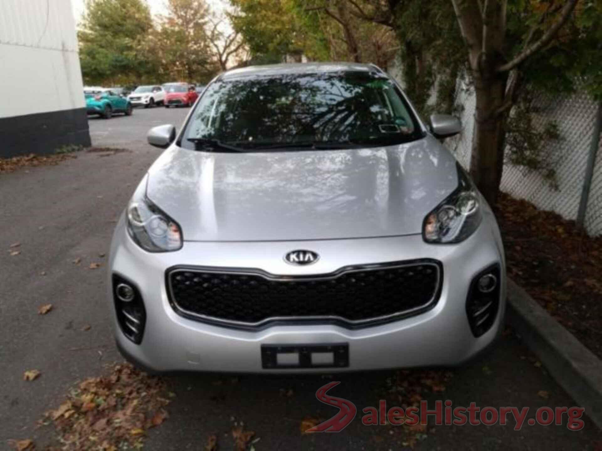 KNDPMCAC9J7368490 2018 KIA SPORTAGE