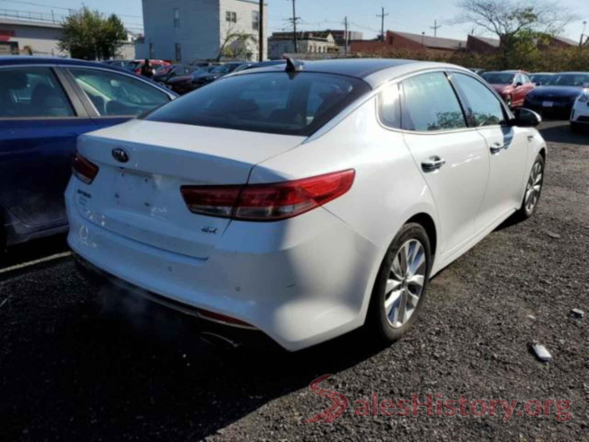 5XXGU4L32HG144370 2017 KIA OPTIMA