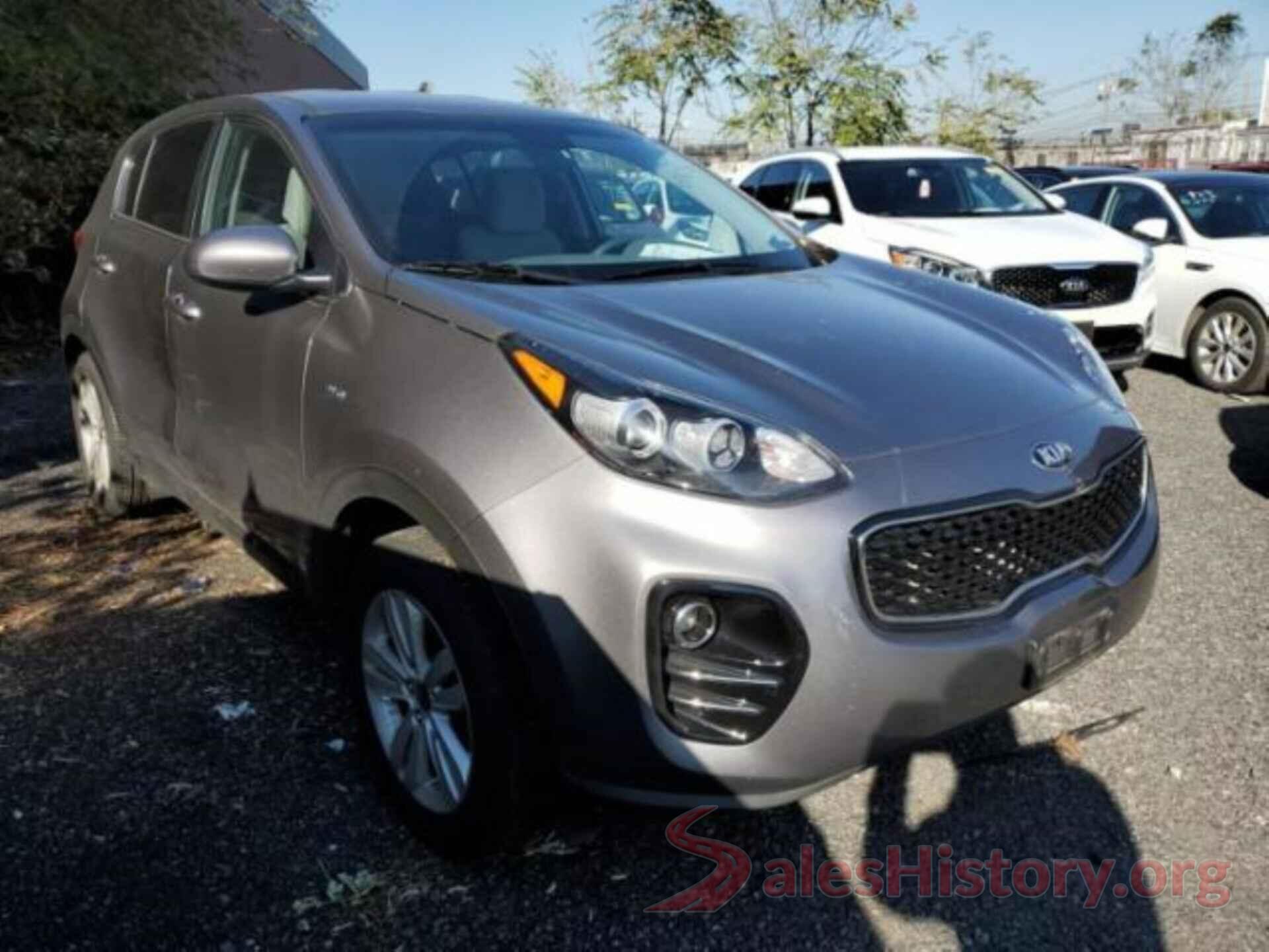 KNDPMCAC5J7350648 2018 KIA SPORTAGE