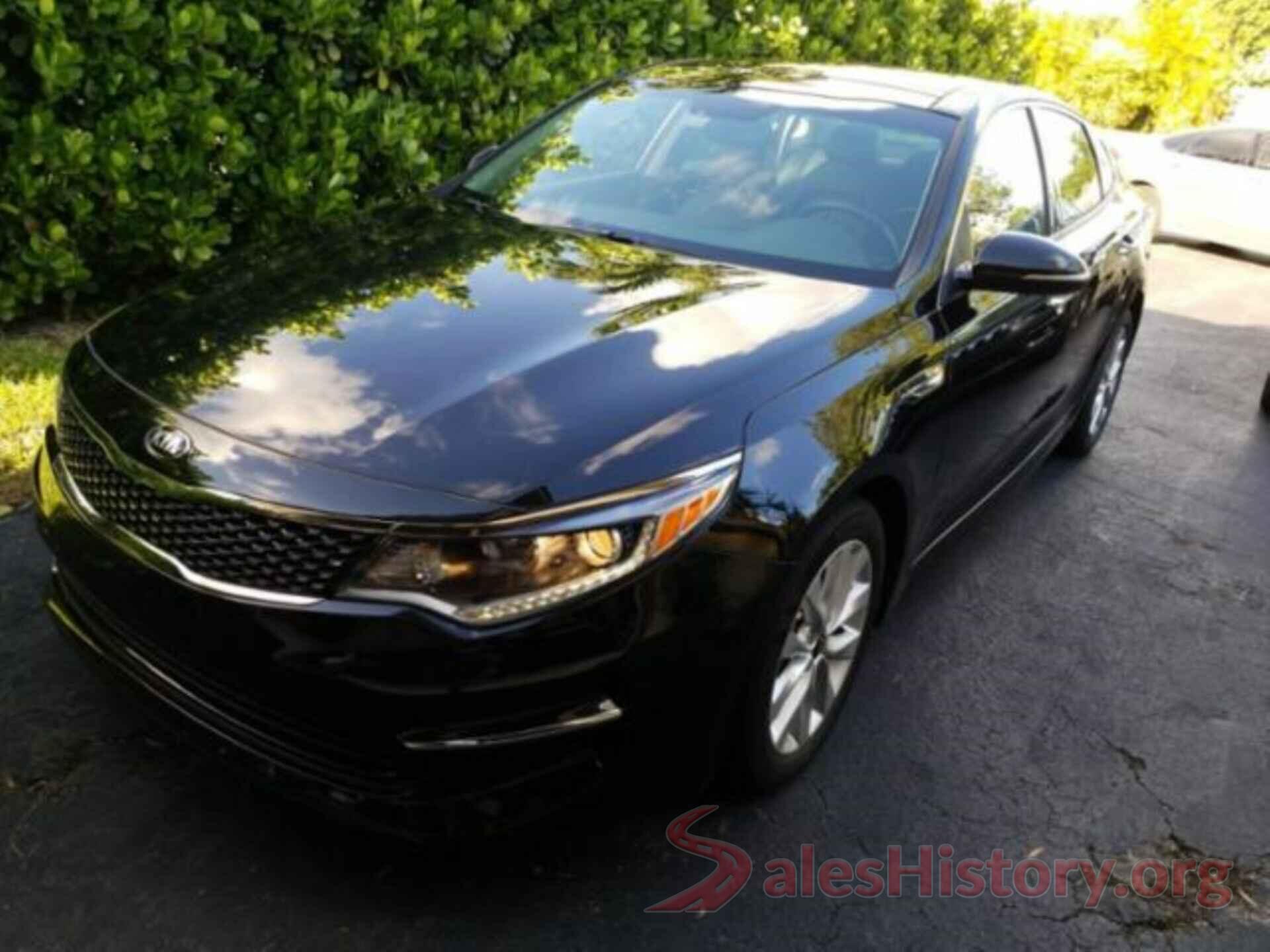 5XXGU4L37JG198740 2018 KIA OPTIMA