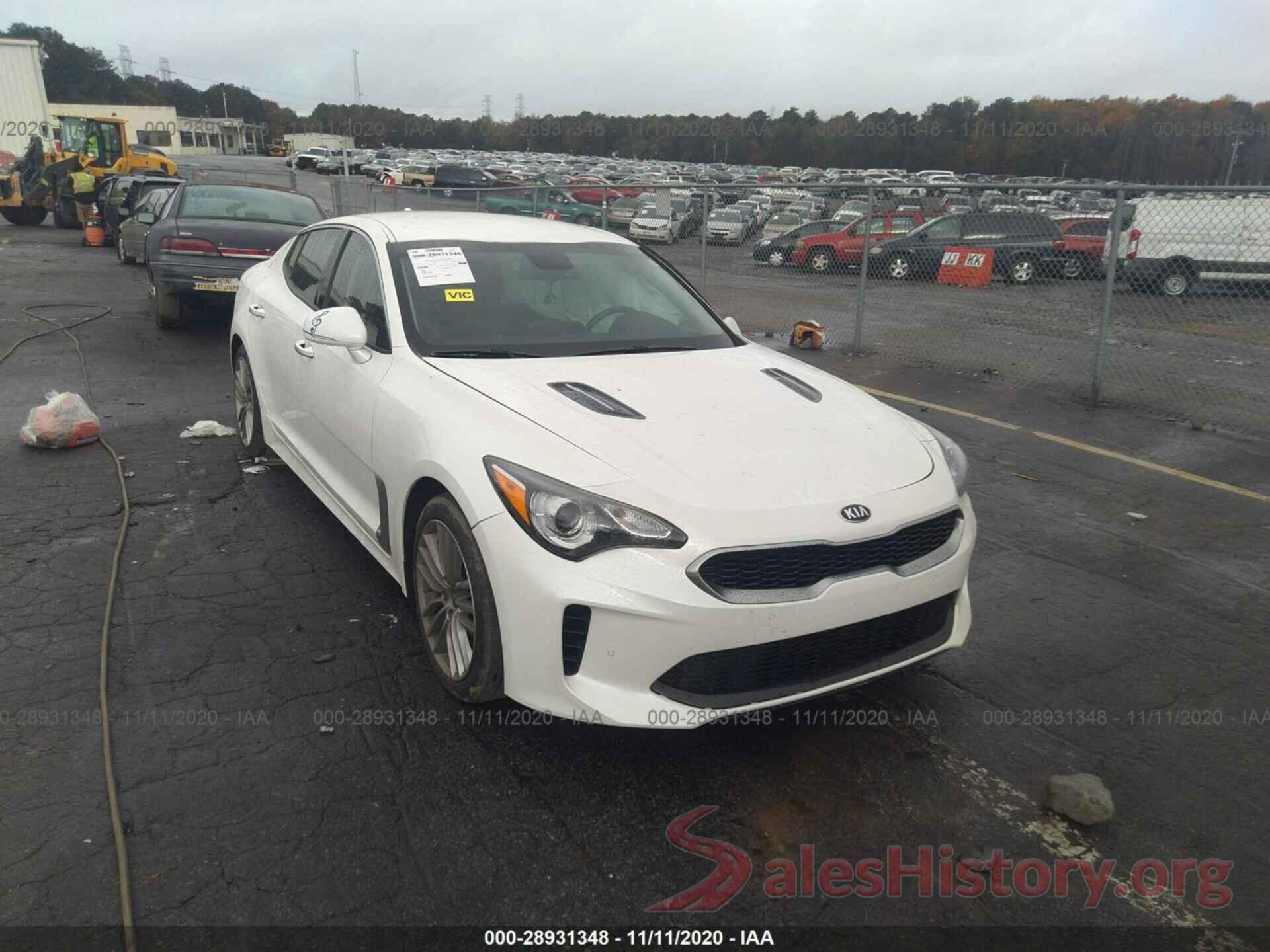 KNAE15LA8J6015281 2018 KIA STINGER