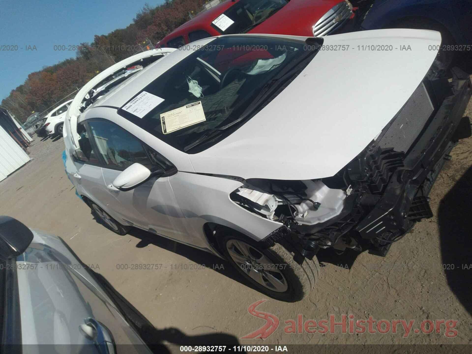 3KPFK4A73JE180283 2018 KIA FORTE