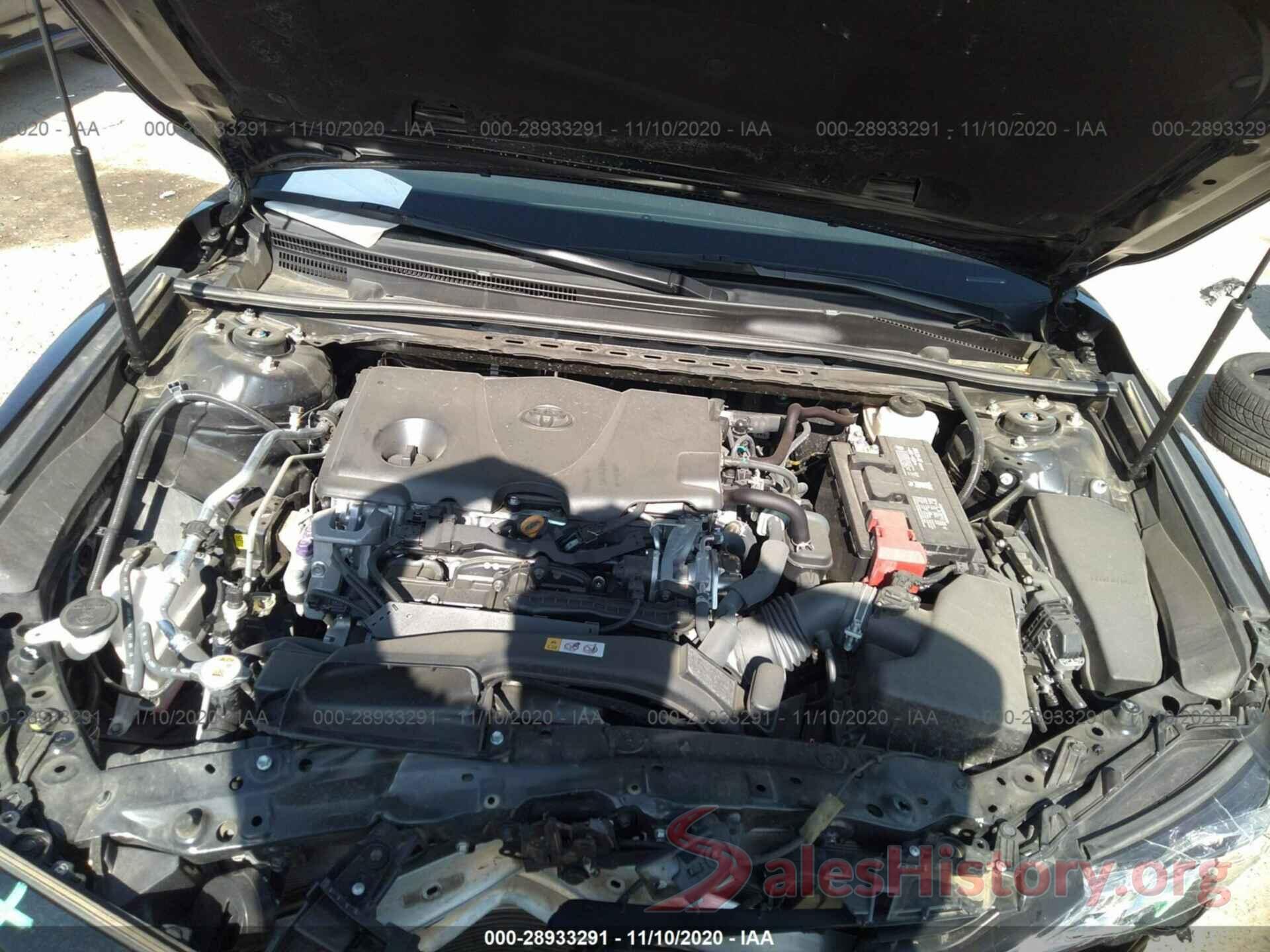 4T1B11HK2JU670768 2018 TOYOTA CAMRY