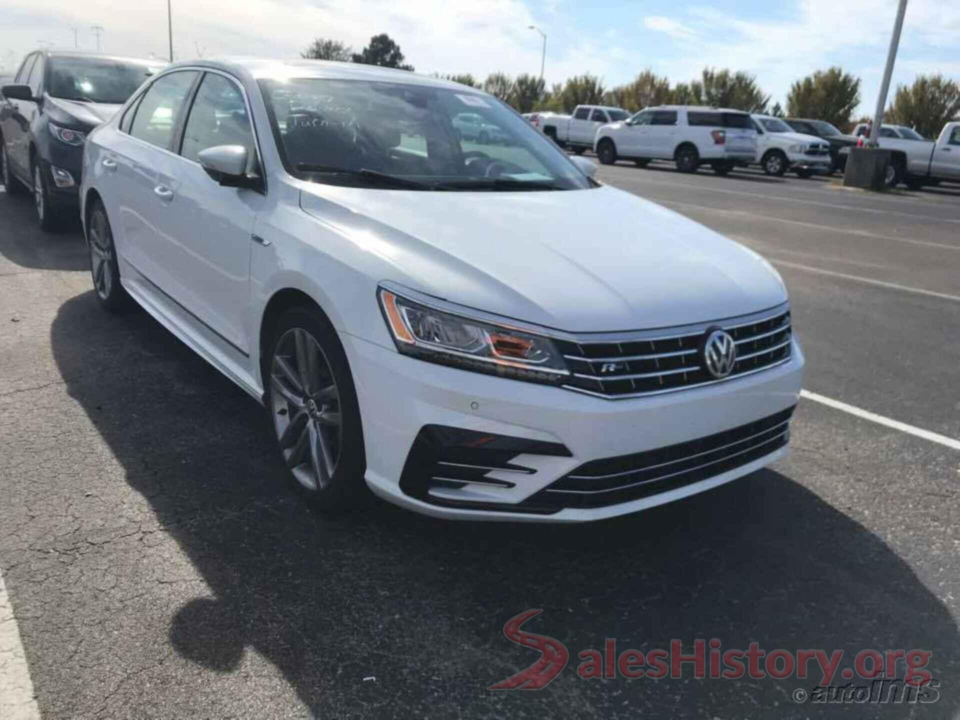 1VWMA7A35KC001093 2019 VOLKSWAGEN PASSAT