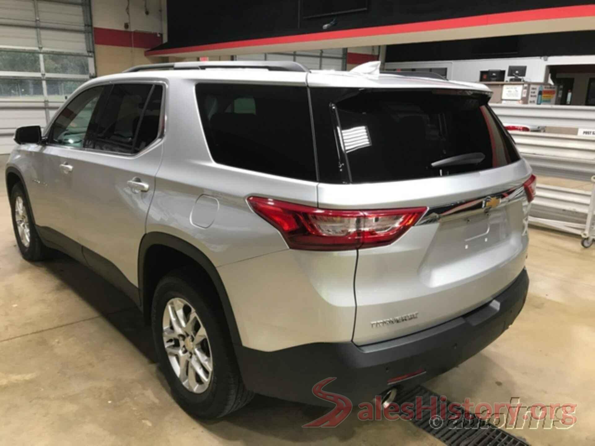 1GNERGKW2KJ235798 2019 CHEVROLET TRAVERSE