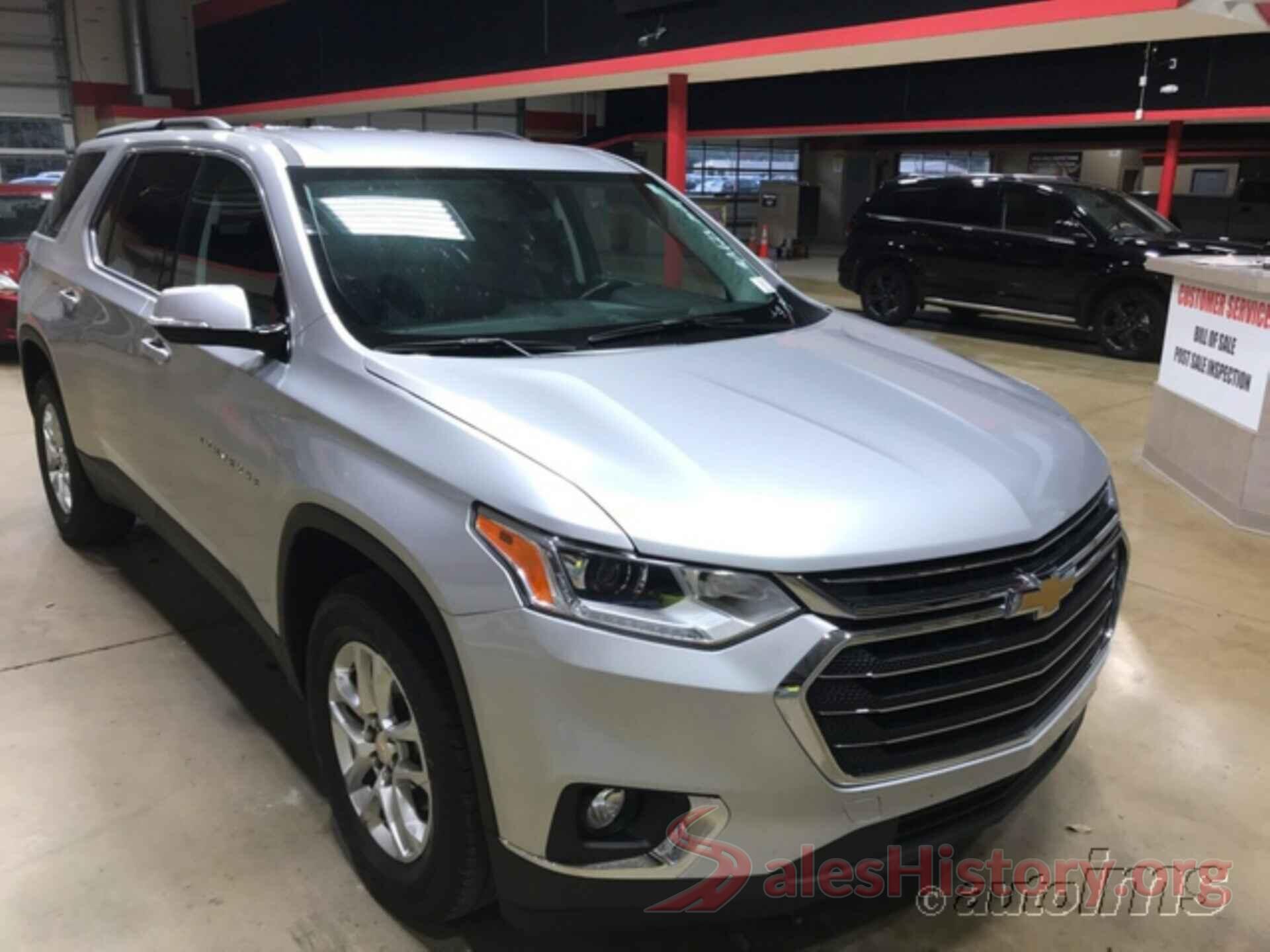 1GNERGKW2KJ235798 2019 CHEVROLET TRAVERSE