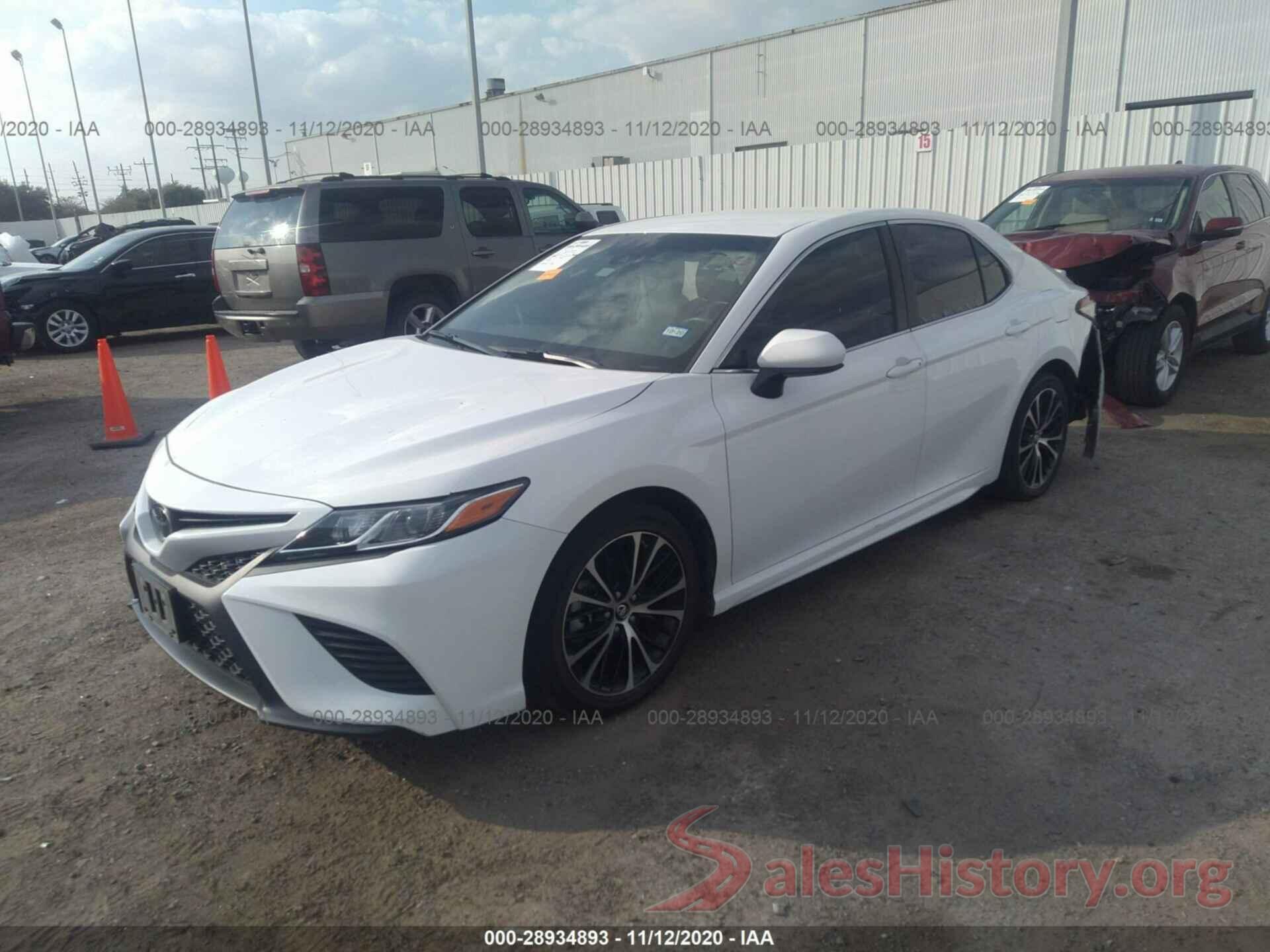 4T1B11HK4JU665720 2018 TOYOTA CAMRY