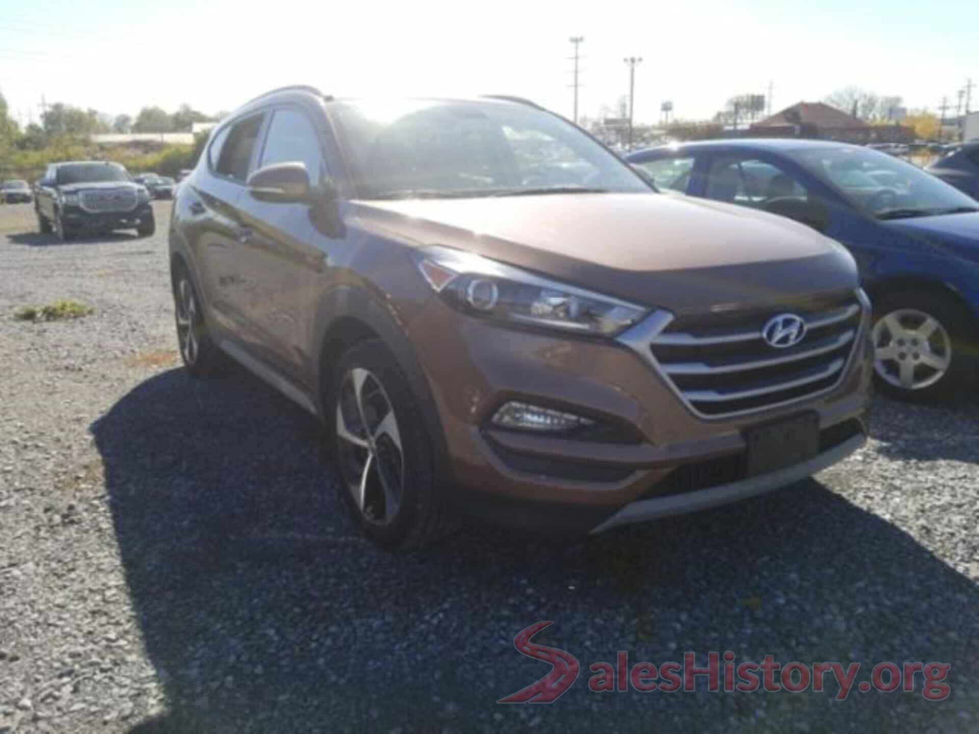 KM8J33A20HU419785 2017 HYUNDAI TUCSON