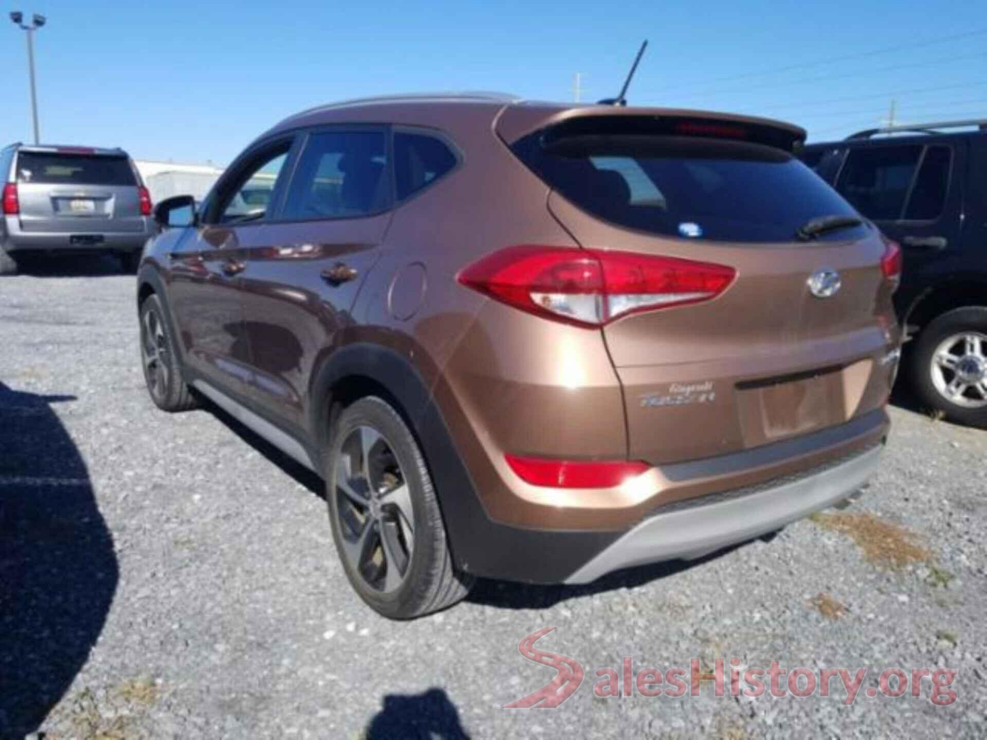 KM8J33A20HU419785 2017 HYUNDAI TUCSON