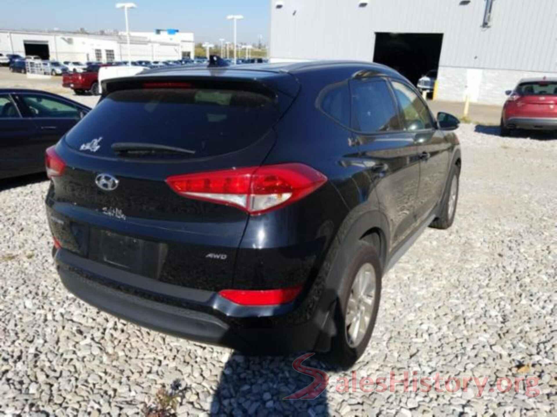 KM8J3CA41HU589560 2017 HYUNDAI TUCSON